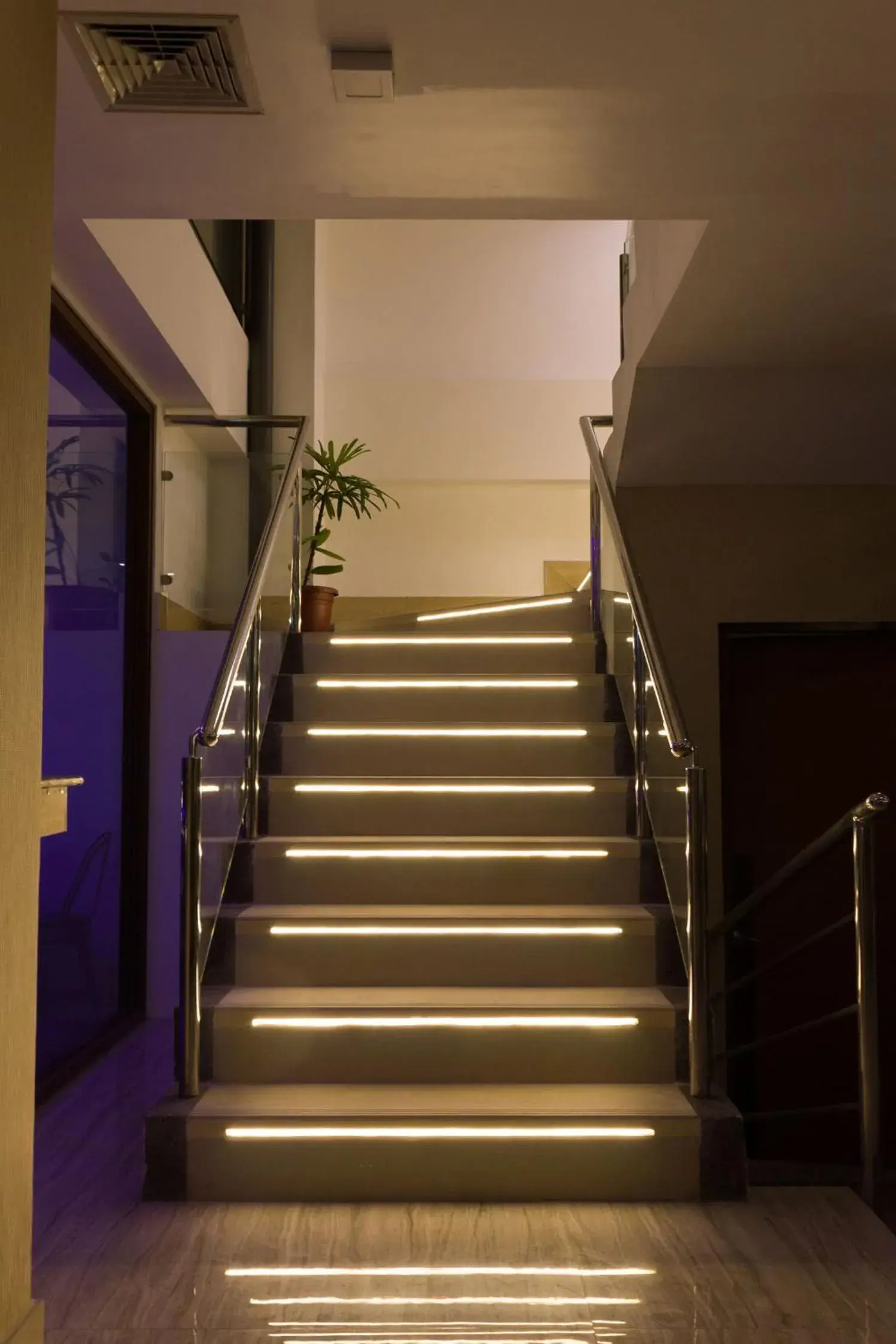 Lobby or reception in Vivien's Hotel Lobby or reception in Vivien's Hotel