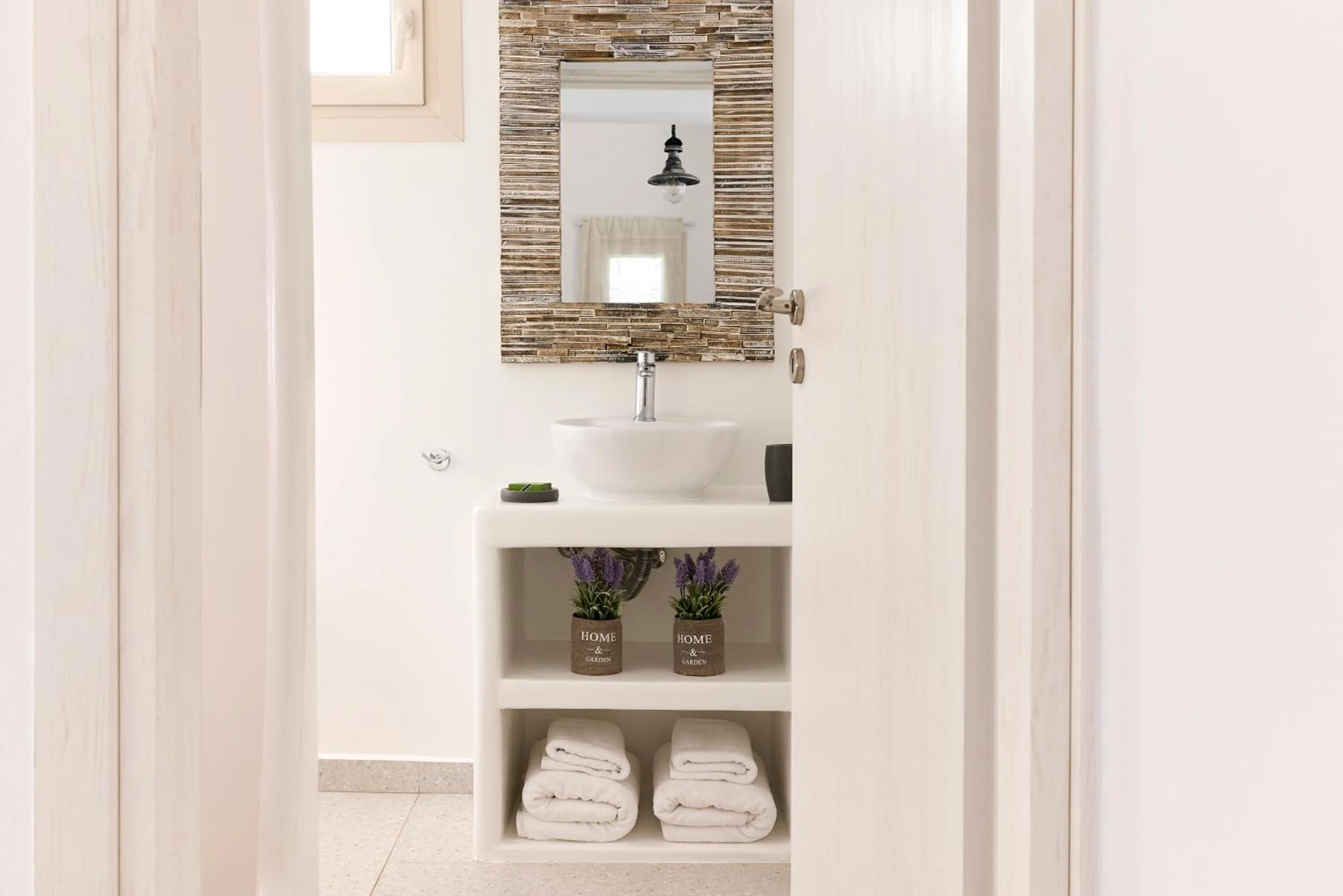 Bathroom in Villa Manikas Milos