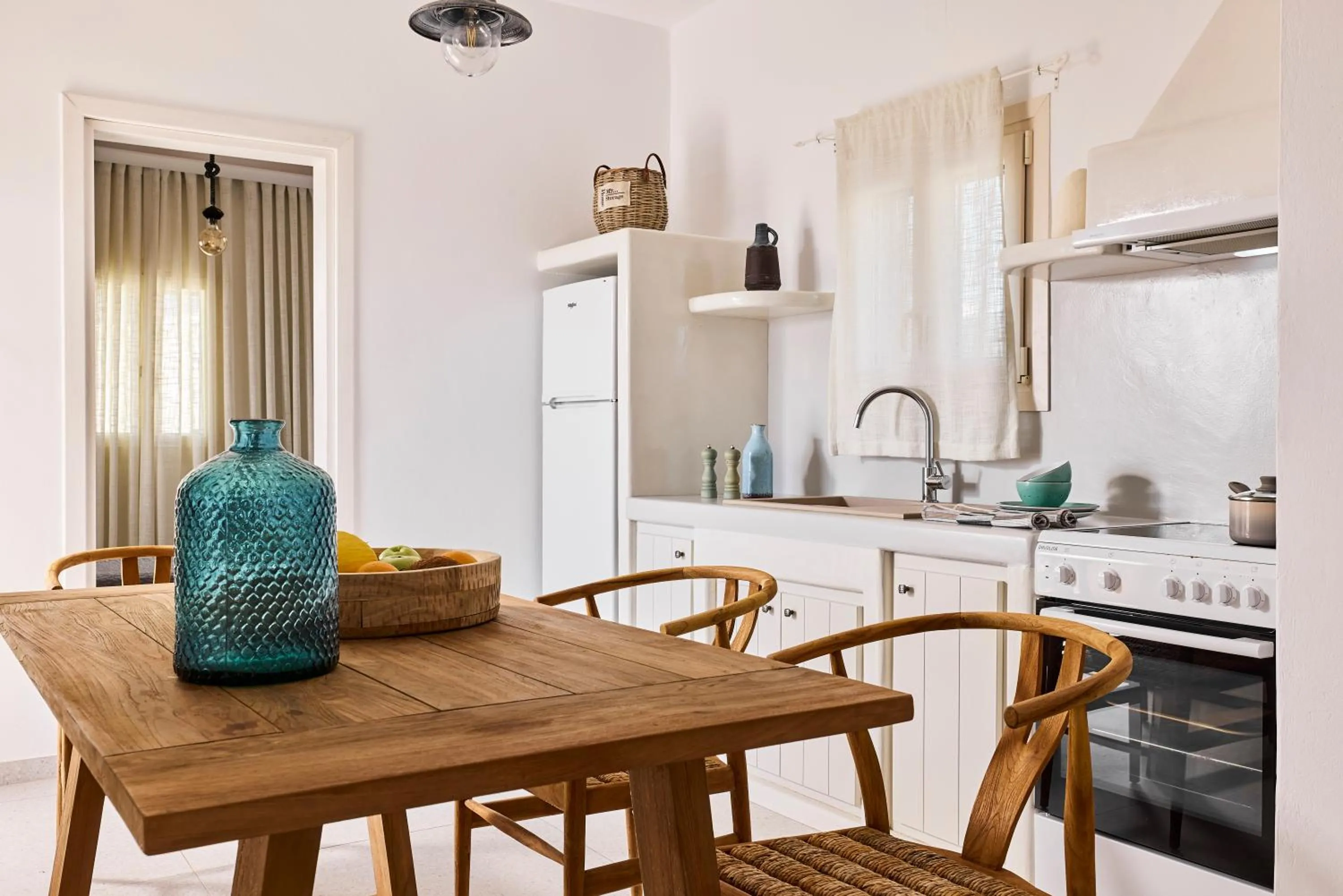kitchen in Villa Manikas Milos