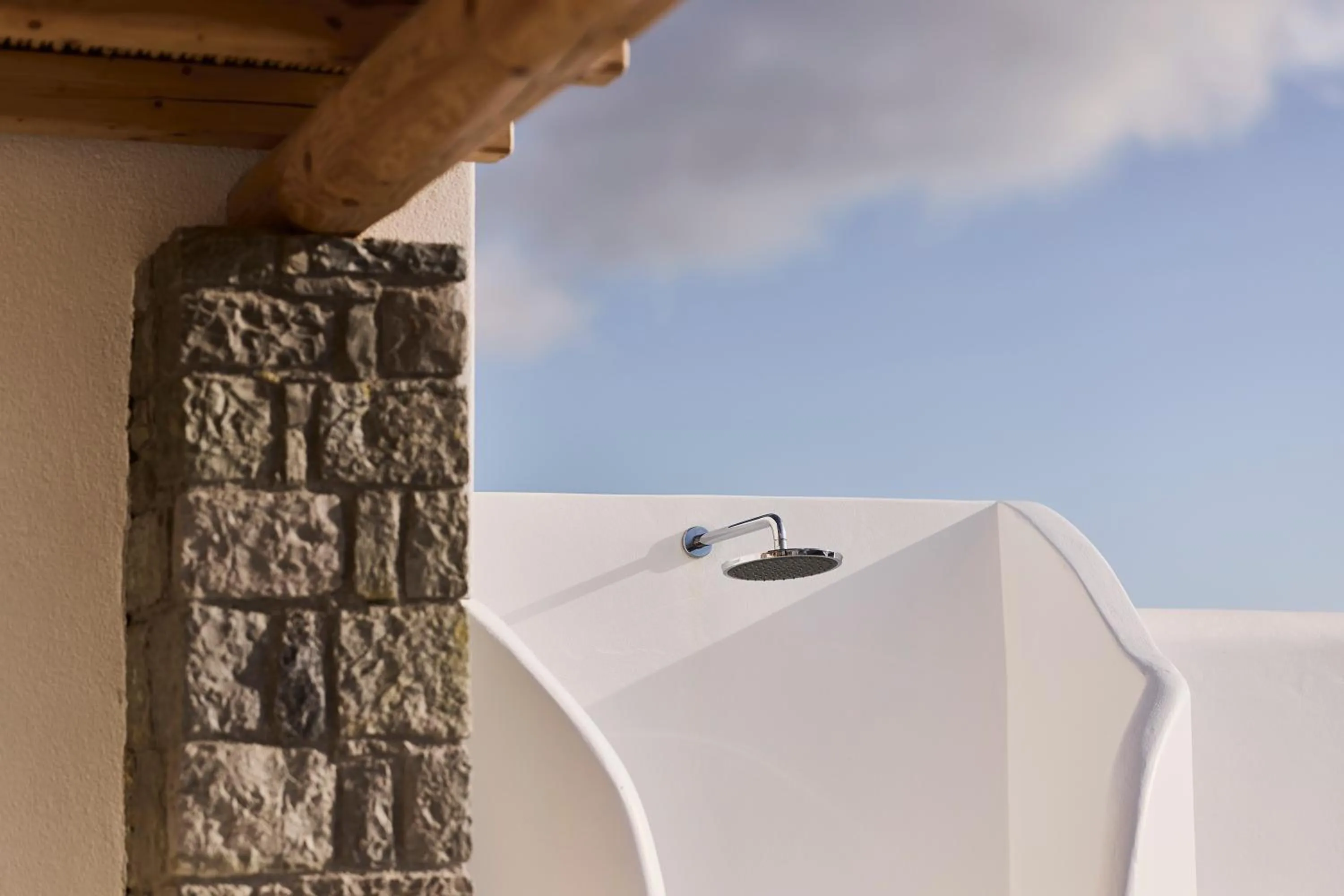 Shower in Villa Manikas Milos