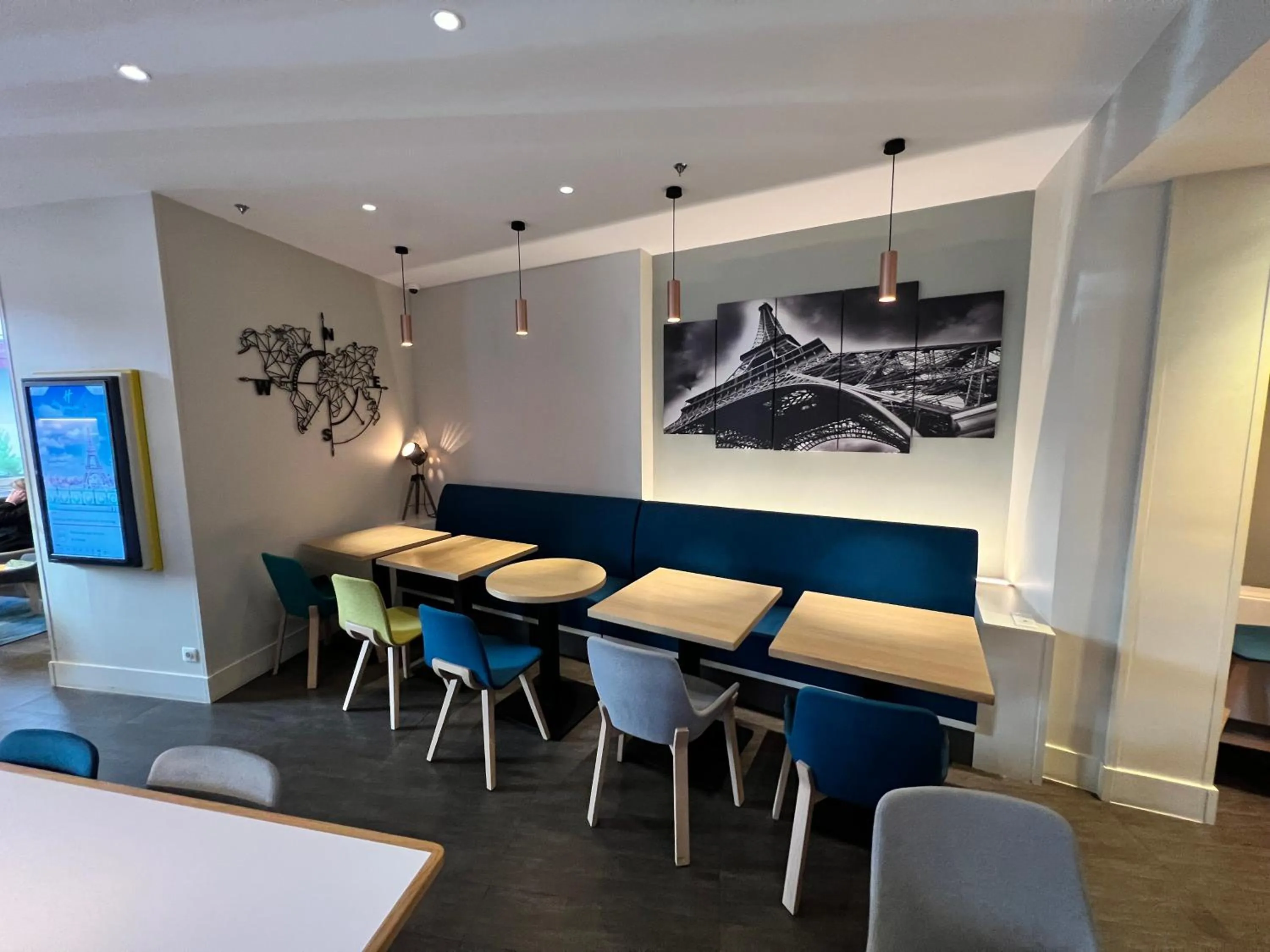 Property building in Holiday Inn Paris-Auteuil by IHG