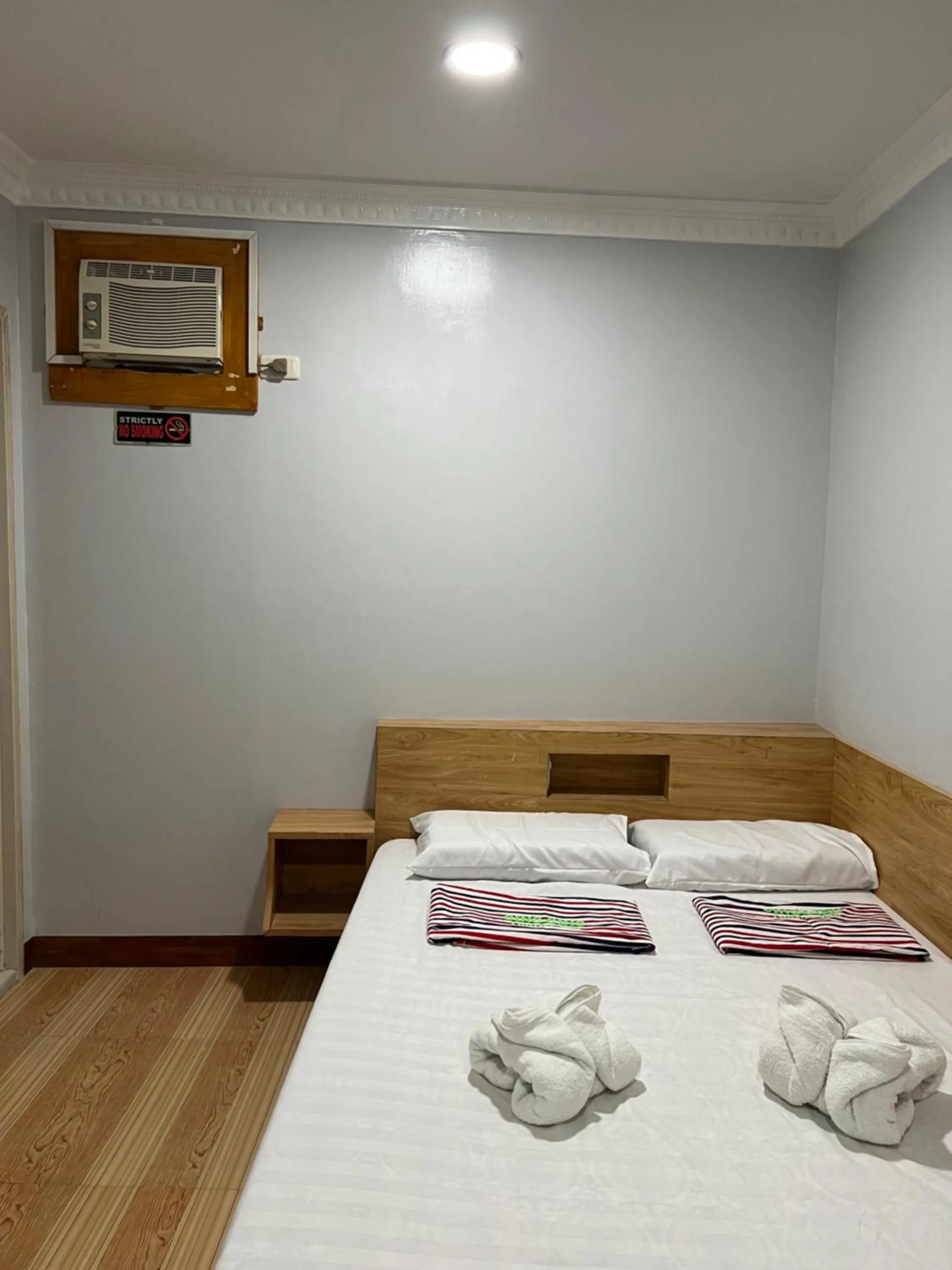 Bed in Ging-Ging Tourist Inn