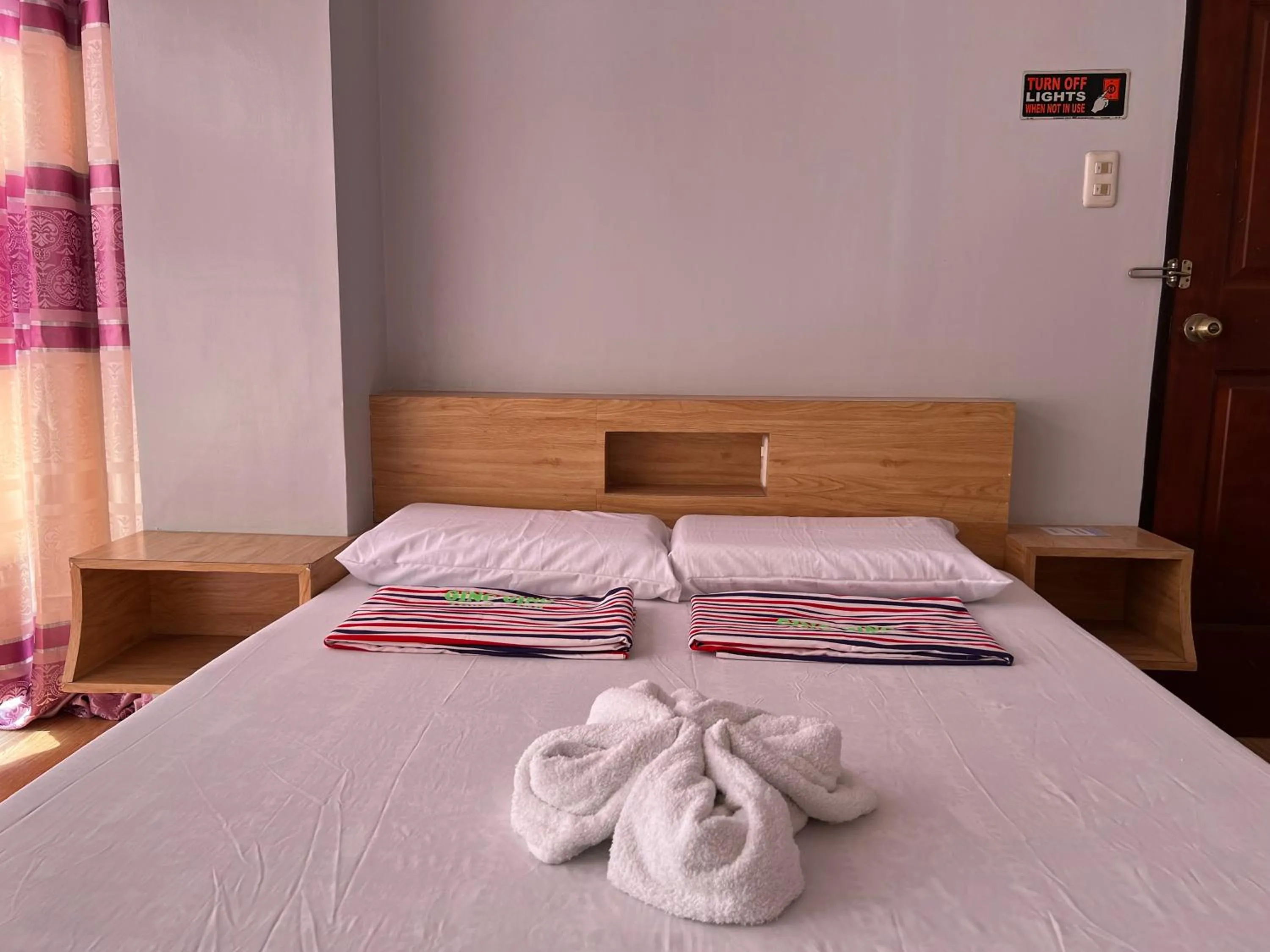 Bed in Ging-Ging Tourist Inn