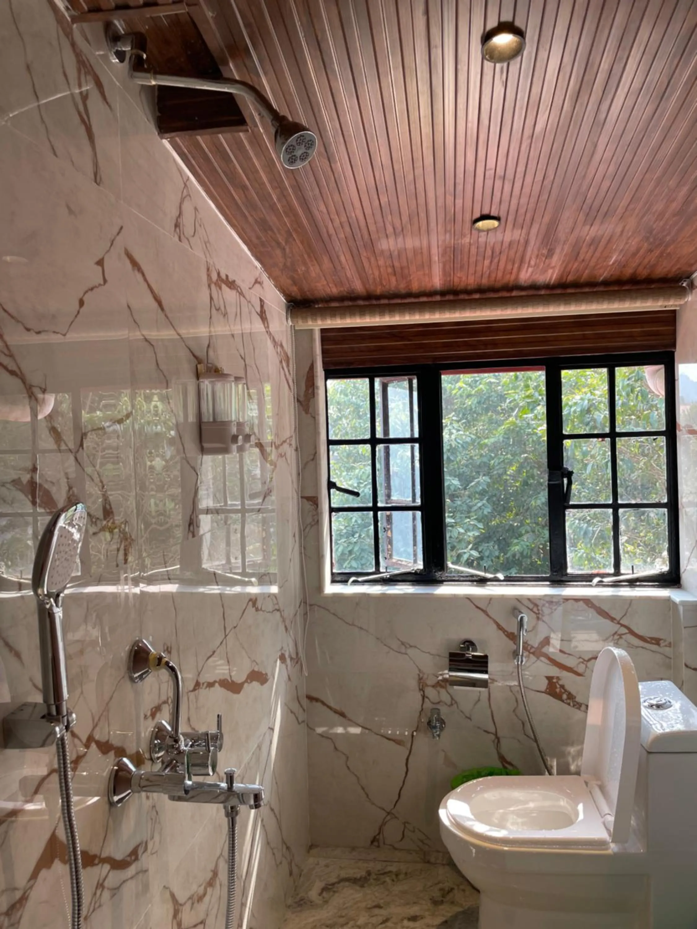 Bathroom in THE GINGKO EYRIE