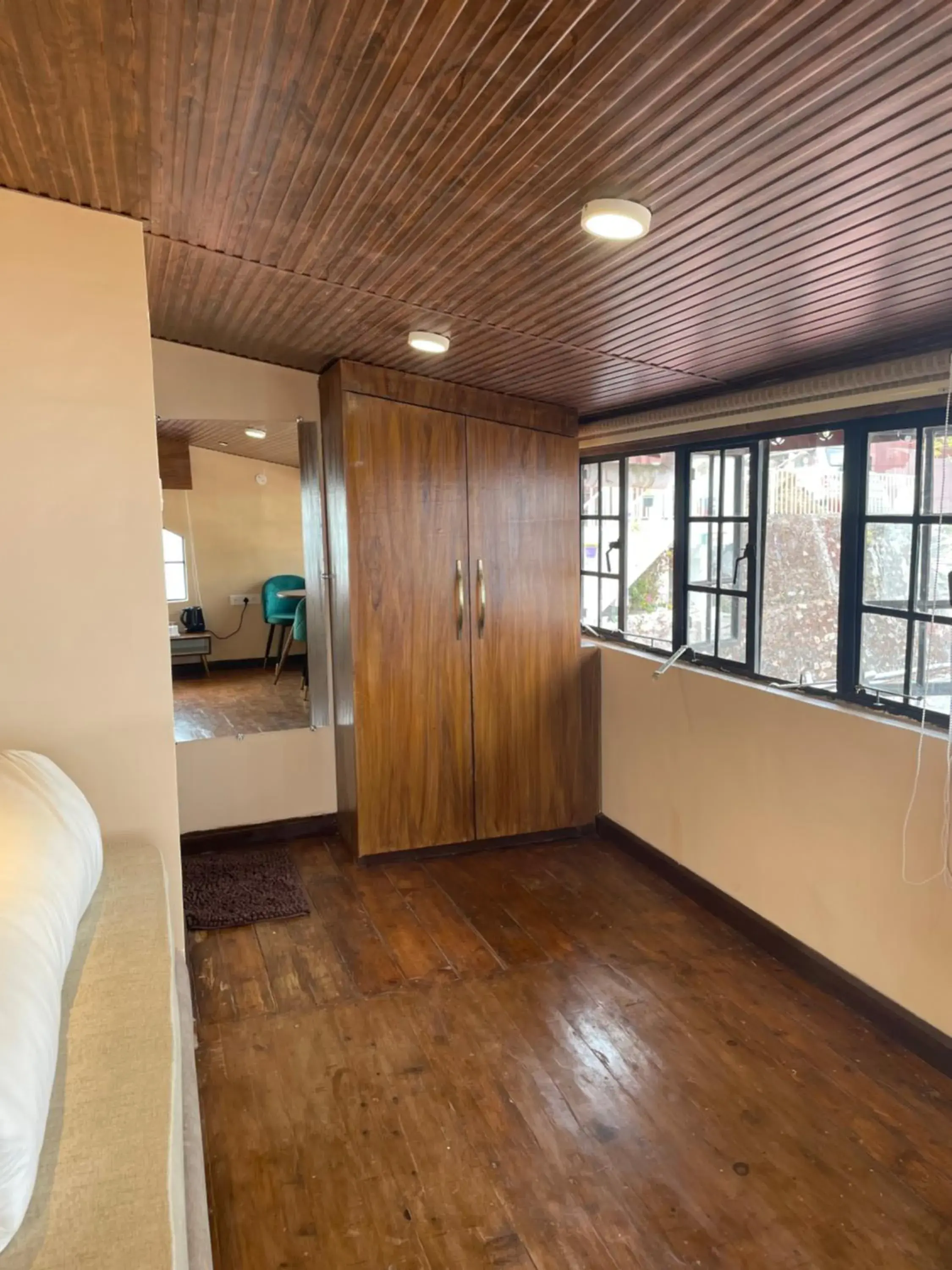 wardrobe, Bed in THE GINGKO EYRIE wardrobe, Bed in THE GINGKO EYRIE