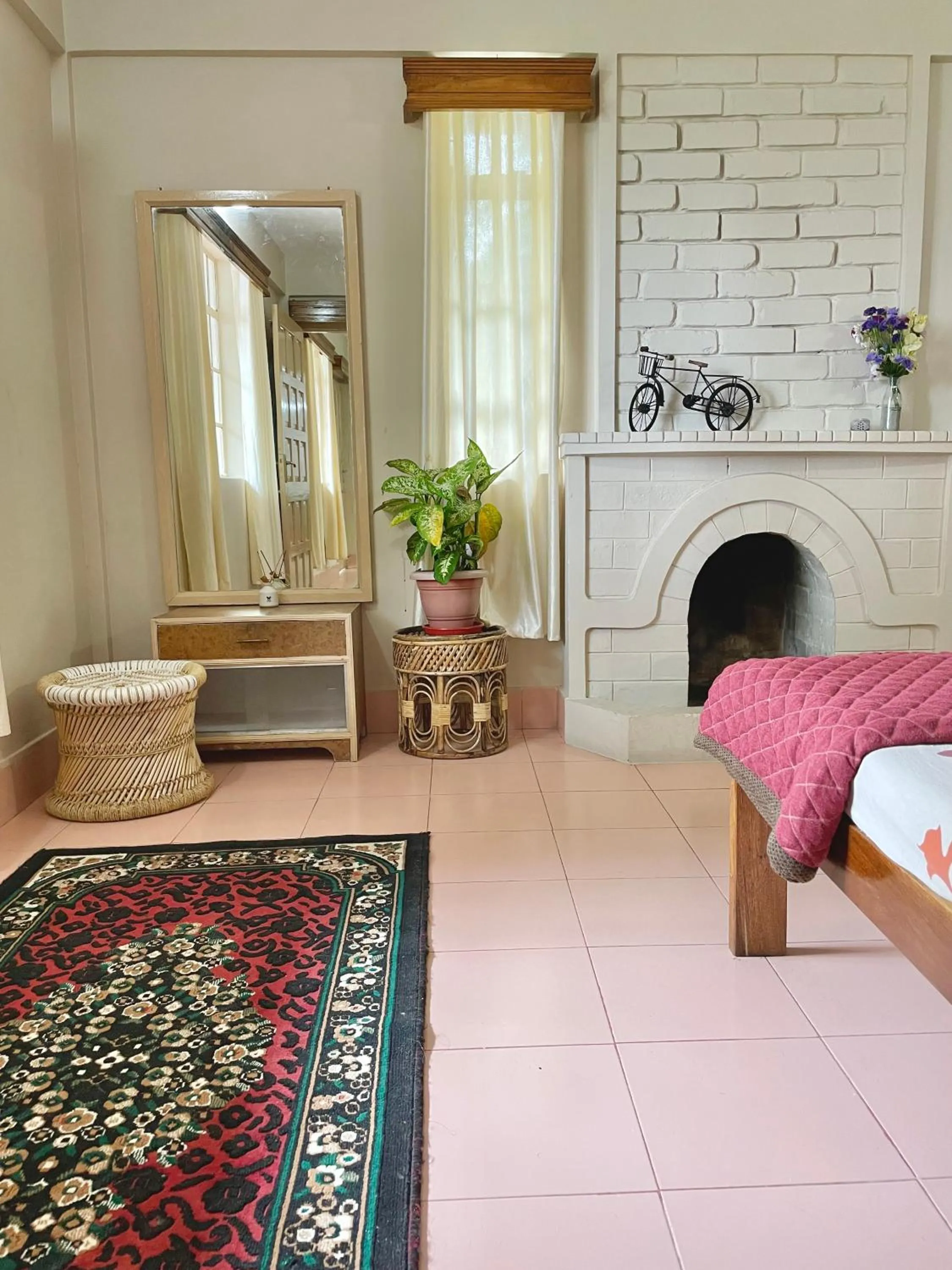 Bed in THE GINGKO EYRIE