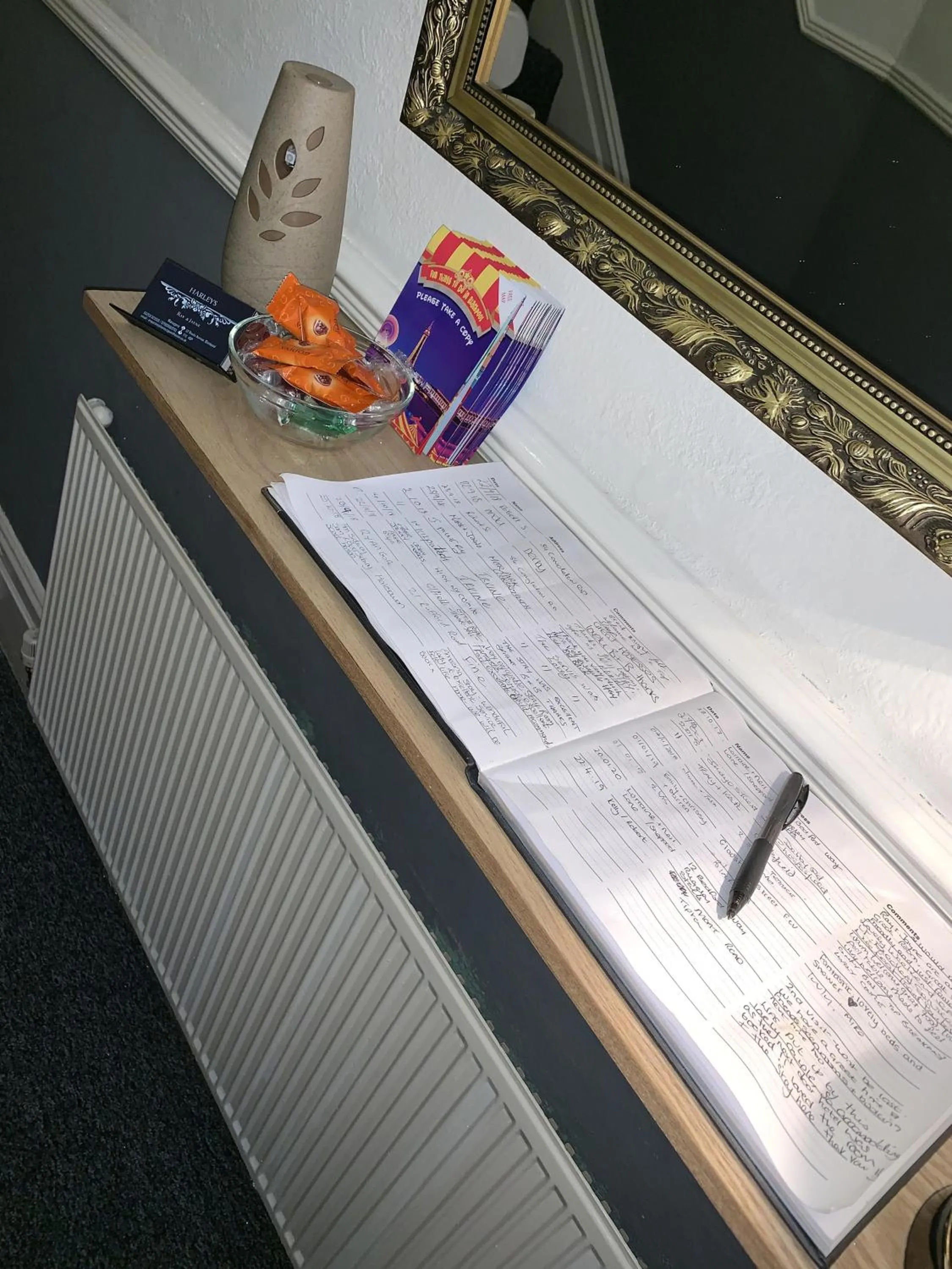 Lobby or reception in Harleys Reads Avenue