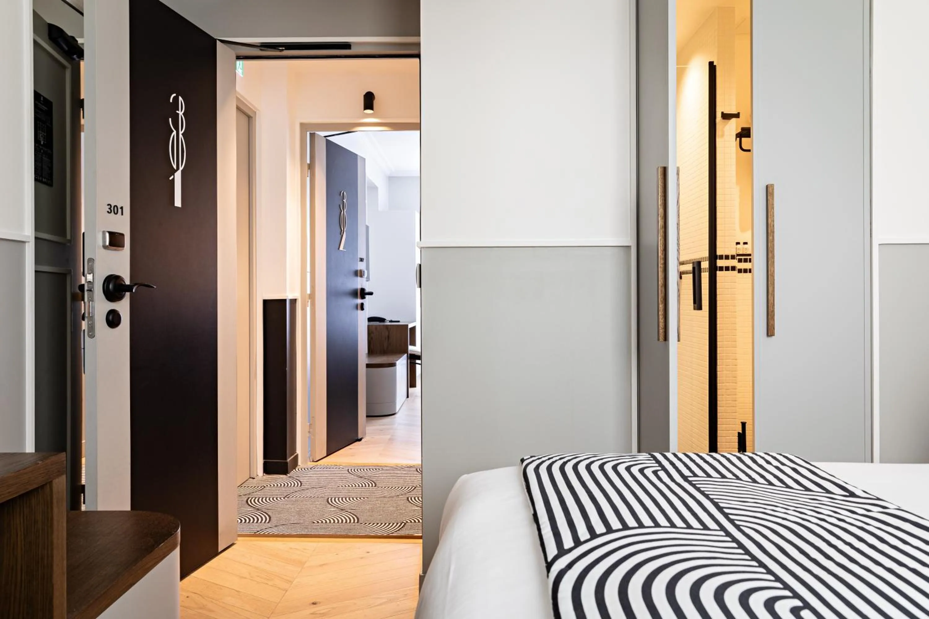 Family, Bed in Best Western Premier The Blake Paris Gare Saint Lazare