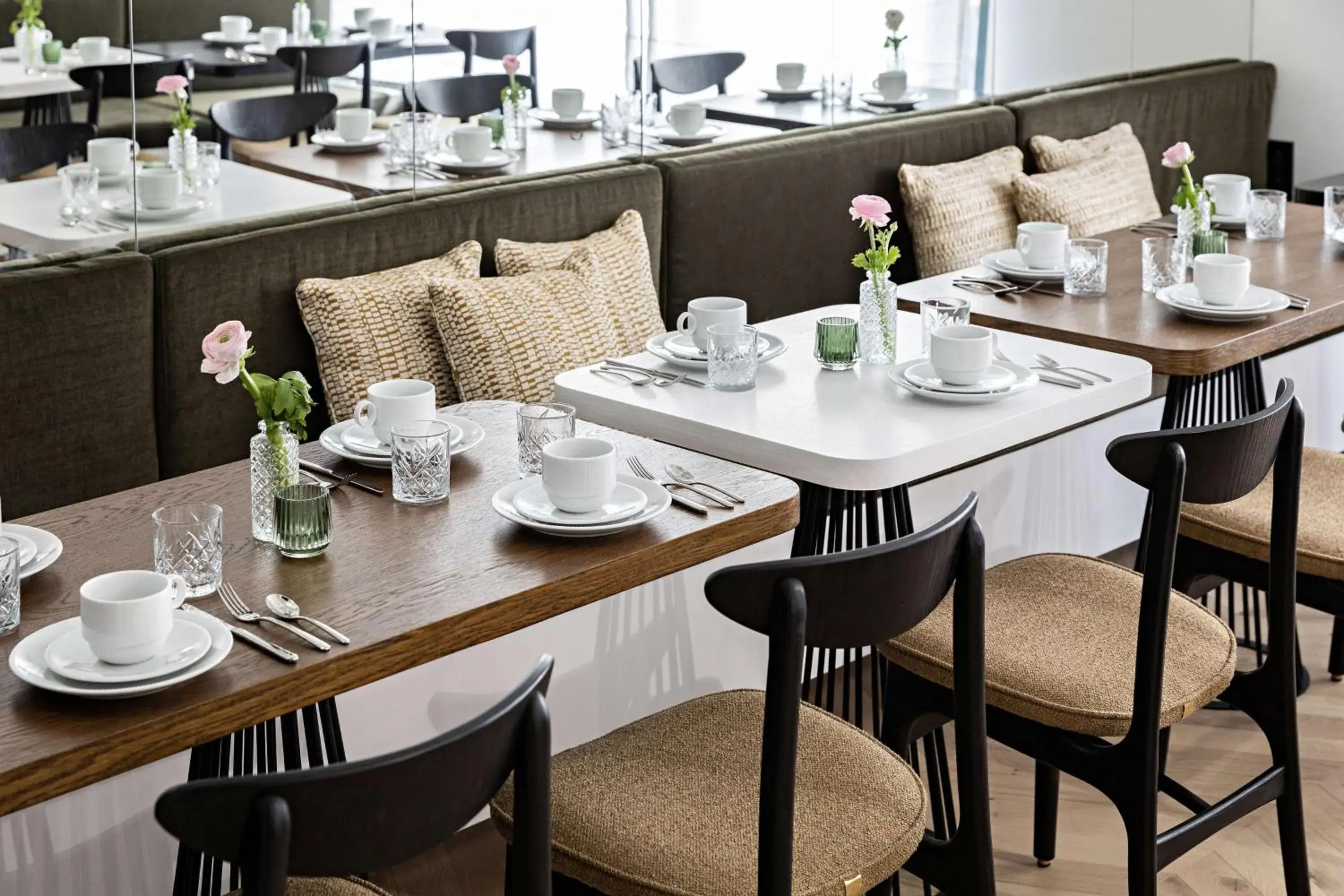 Breakfast in Best Western Premier The Blake Paris Gare Saint Lazare Breakfast in Best Western Premier The Blake Paris Gare Saint Lazare