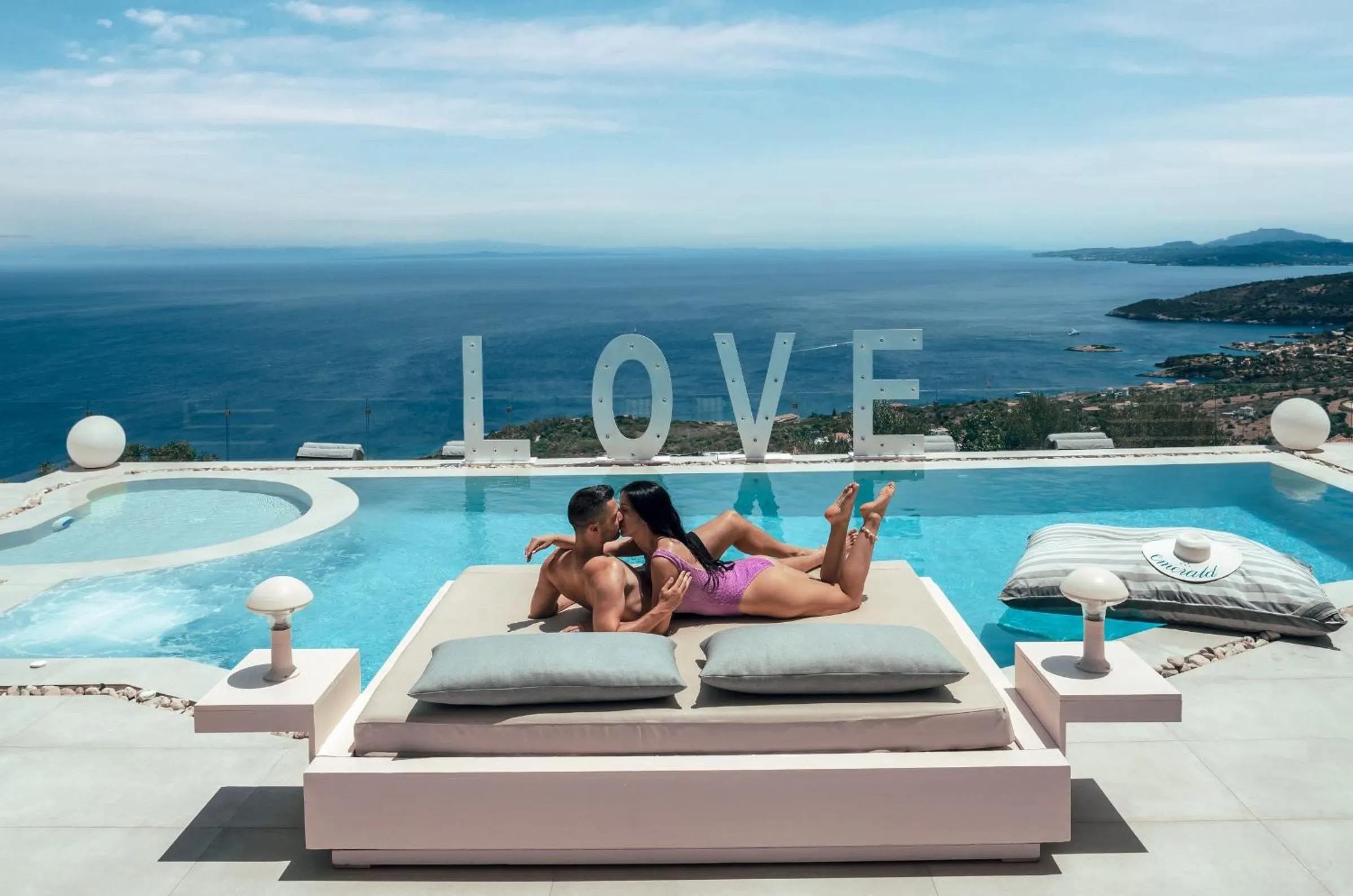 Swimming pool in Emerald Villas & Suites - The Finest Hotels Of The World