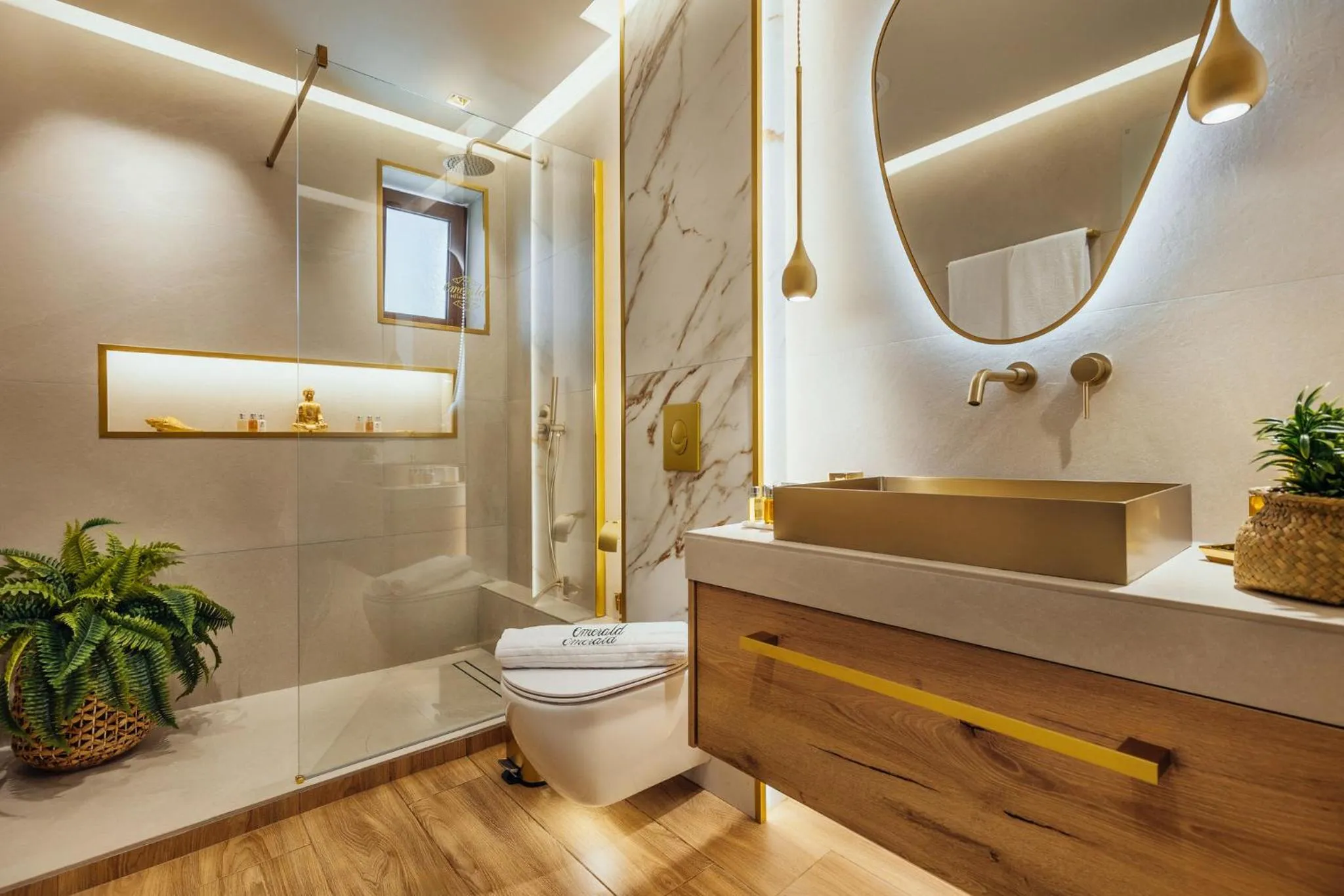 Bathroom in Emerald Villas & Suites - The Finest Hotels Of The World