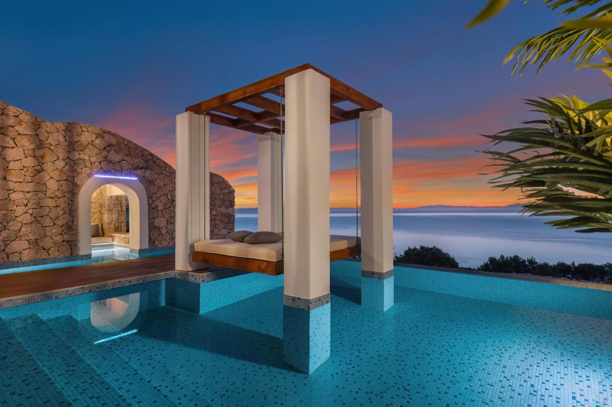 Swimming pool in Emerald Villas & Suites - The Finest Hotels Of The World