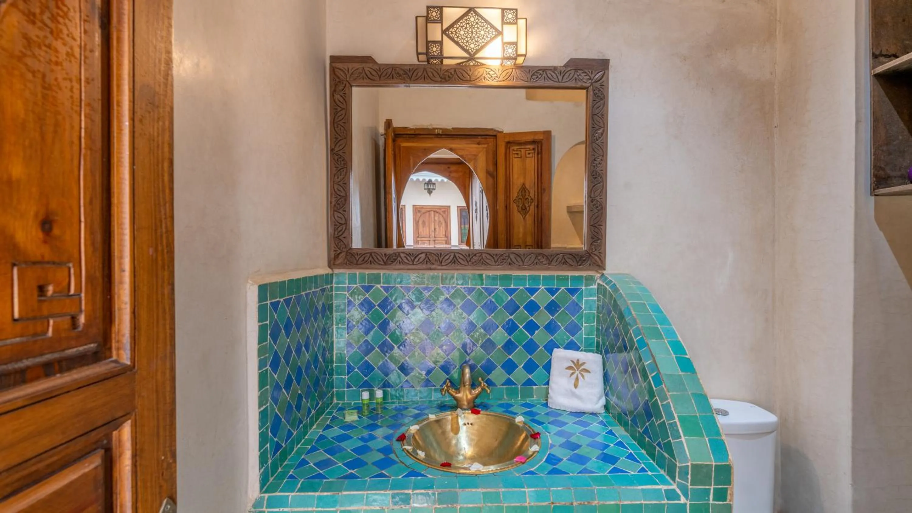 Shower in Riad Ghali Hotel & SPA