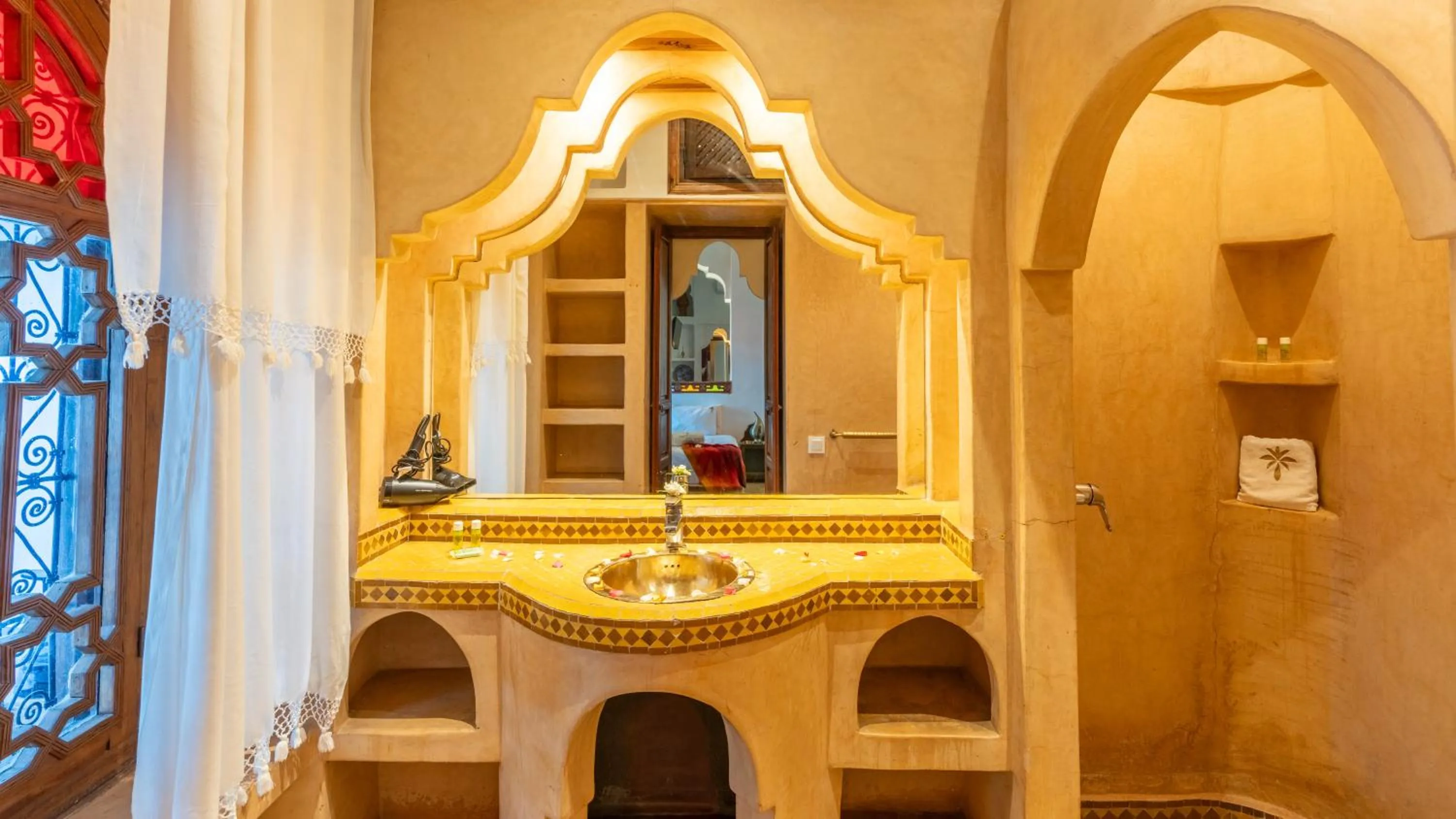 Shower in Riad Ghali Hotel & SPA