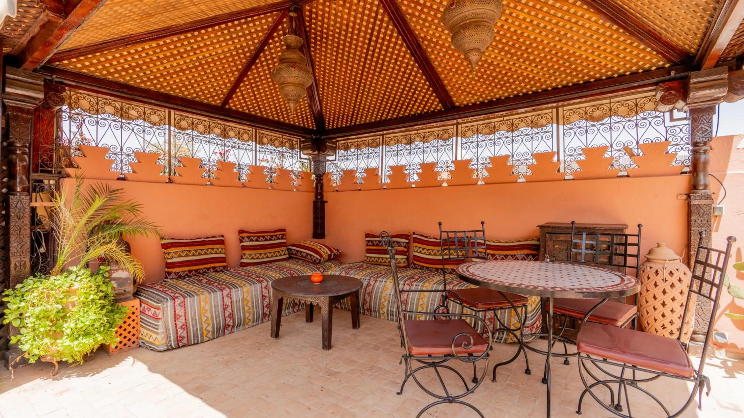 Living room in Riad Ghali Hotel & SPA