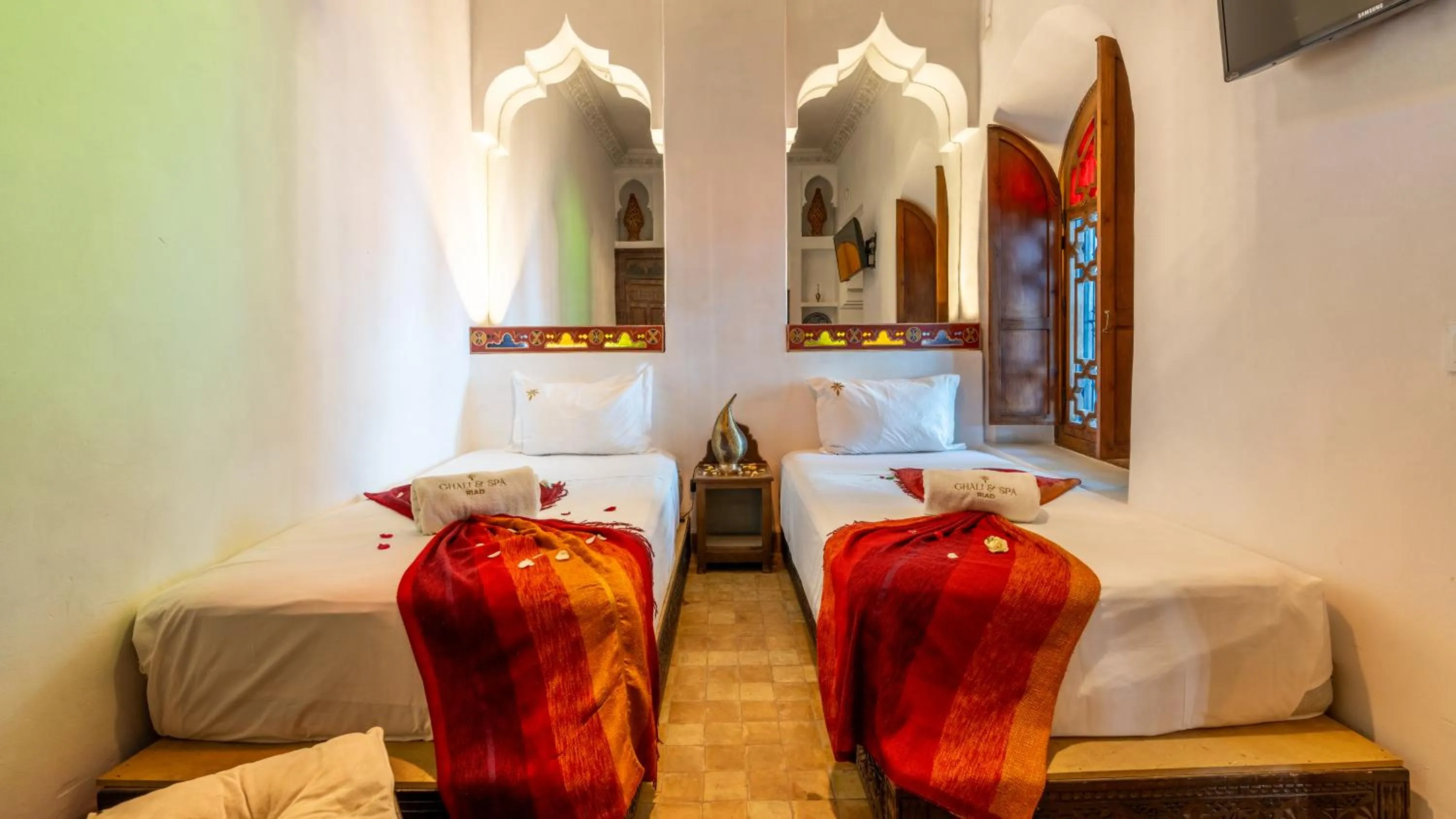 Bed in Riad Ghali Hotel & SPA
