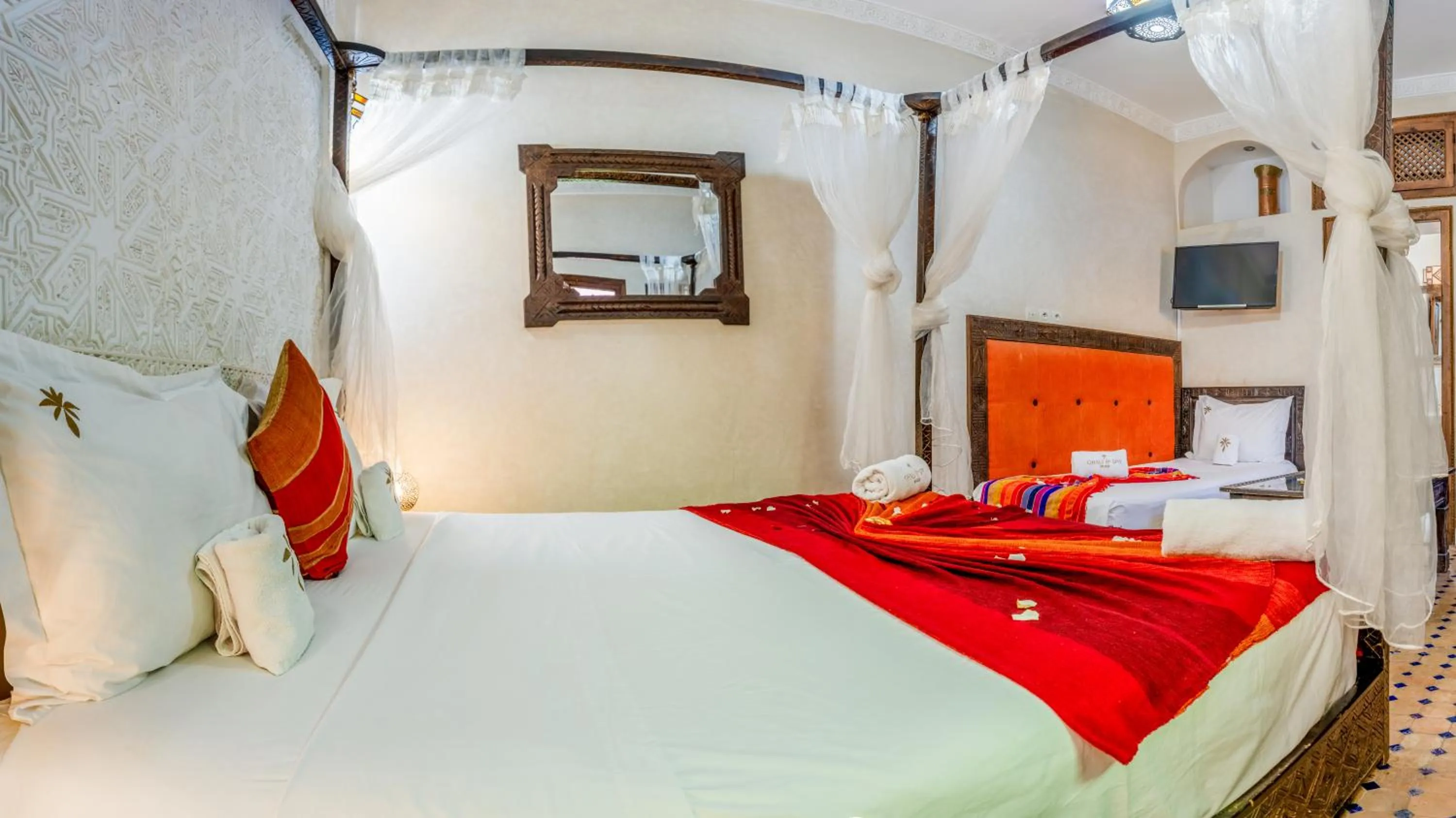 Bed in Riad Ghali Hotel & SPA