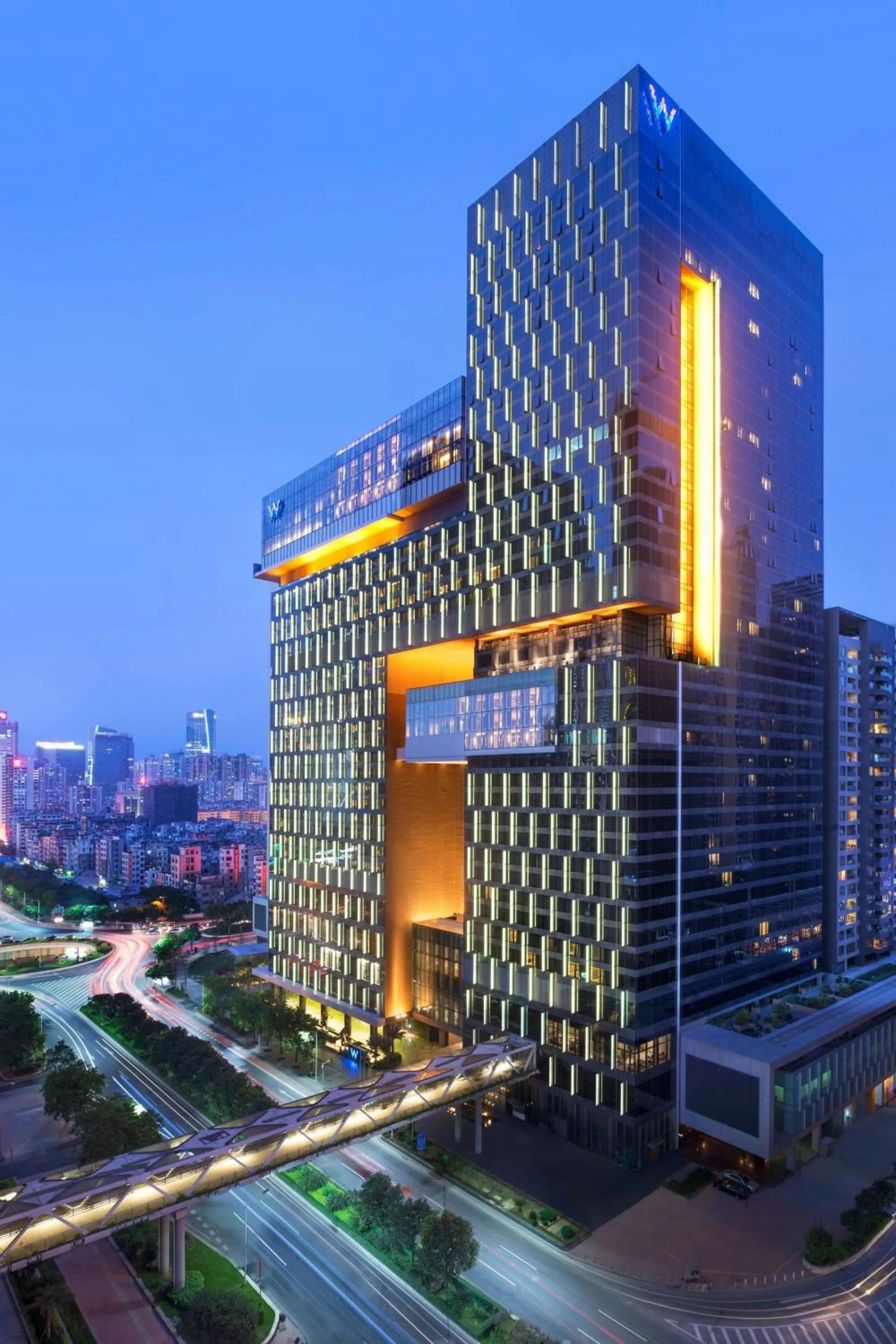Property building in W Guangzhou