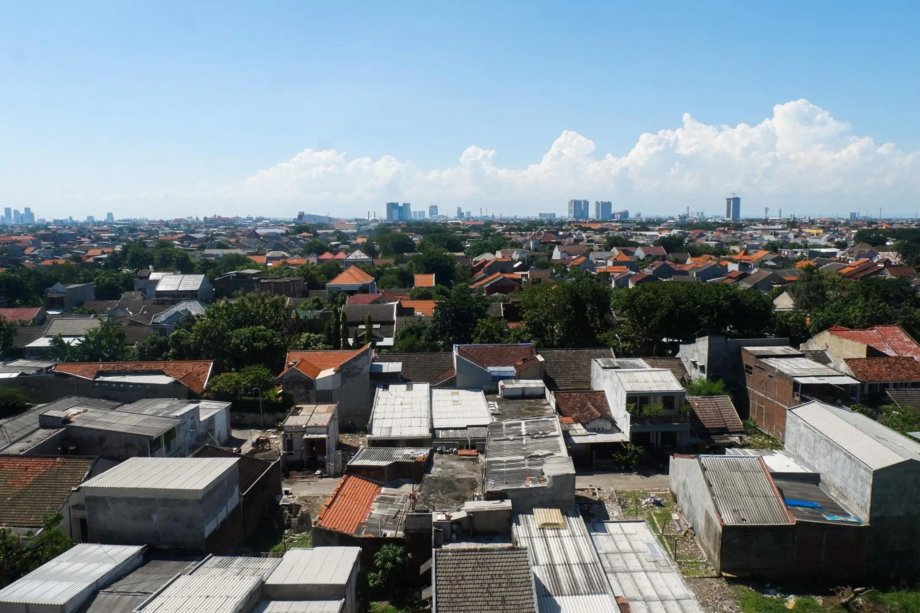 Property building in Comfy Studio Apartment at Menara Rungkut By Travelio