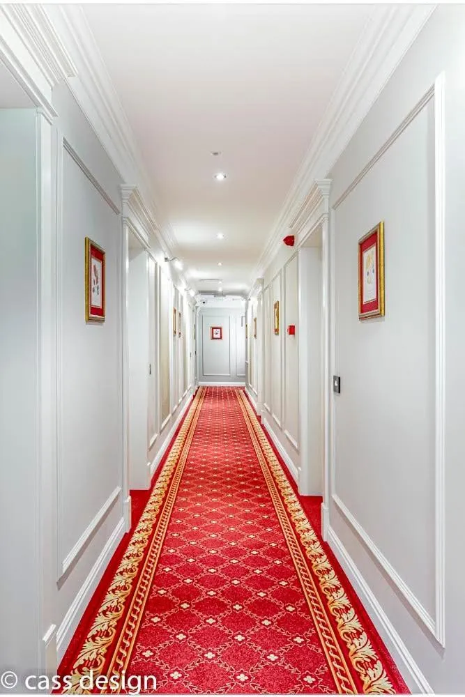 Hotel Versay
