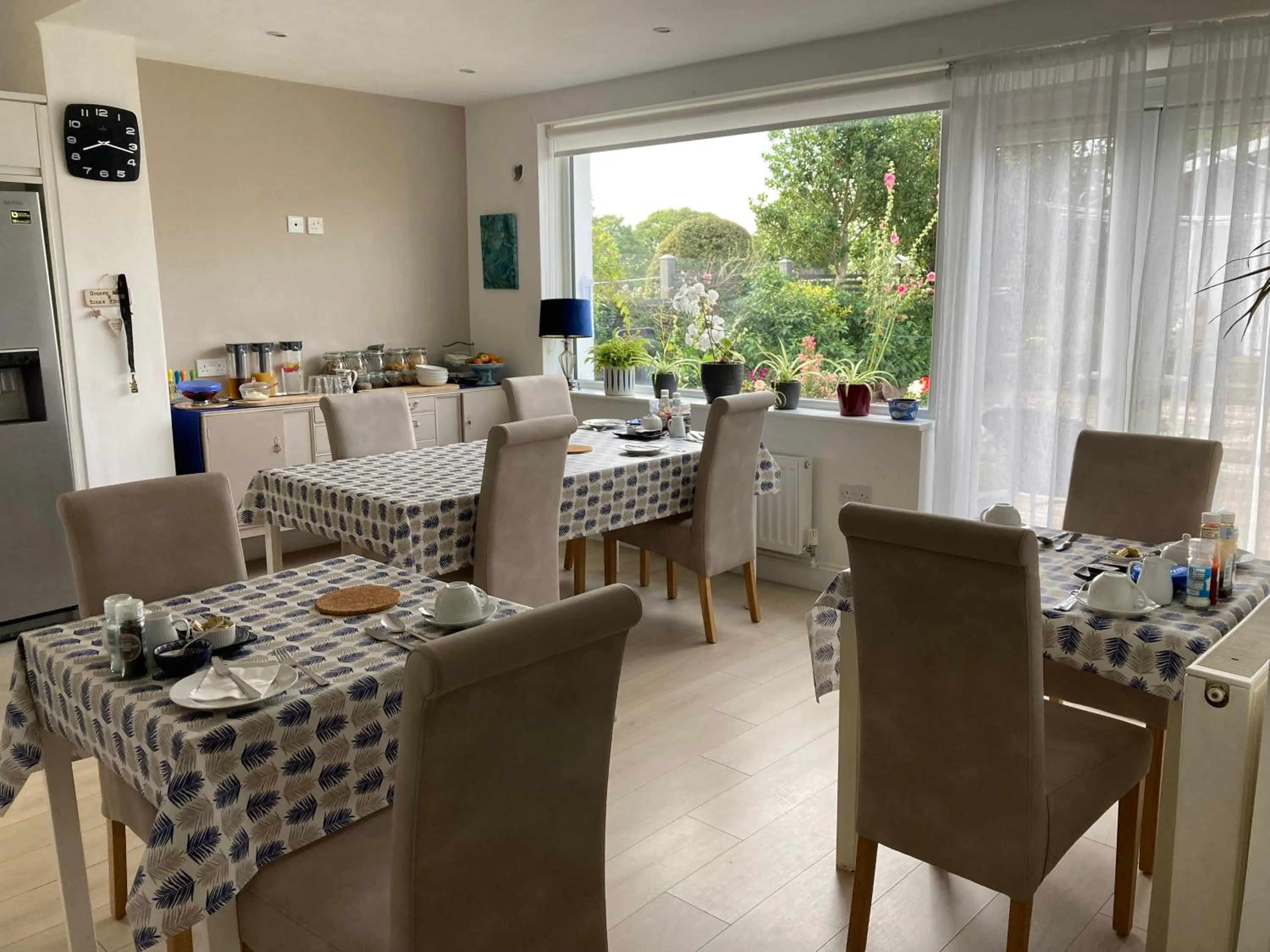 Dining area in Hillcrest Bed & Breakfast