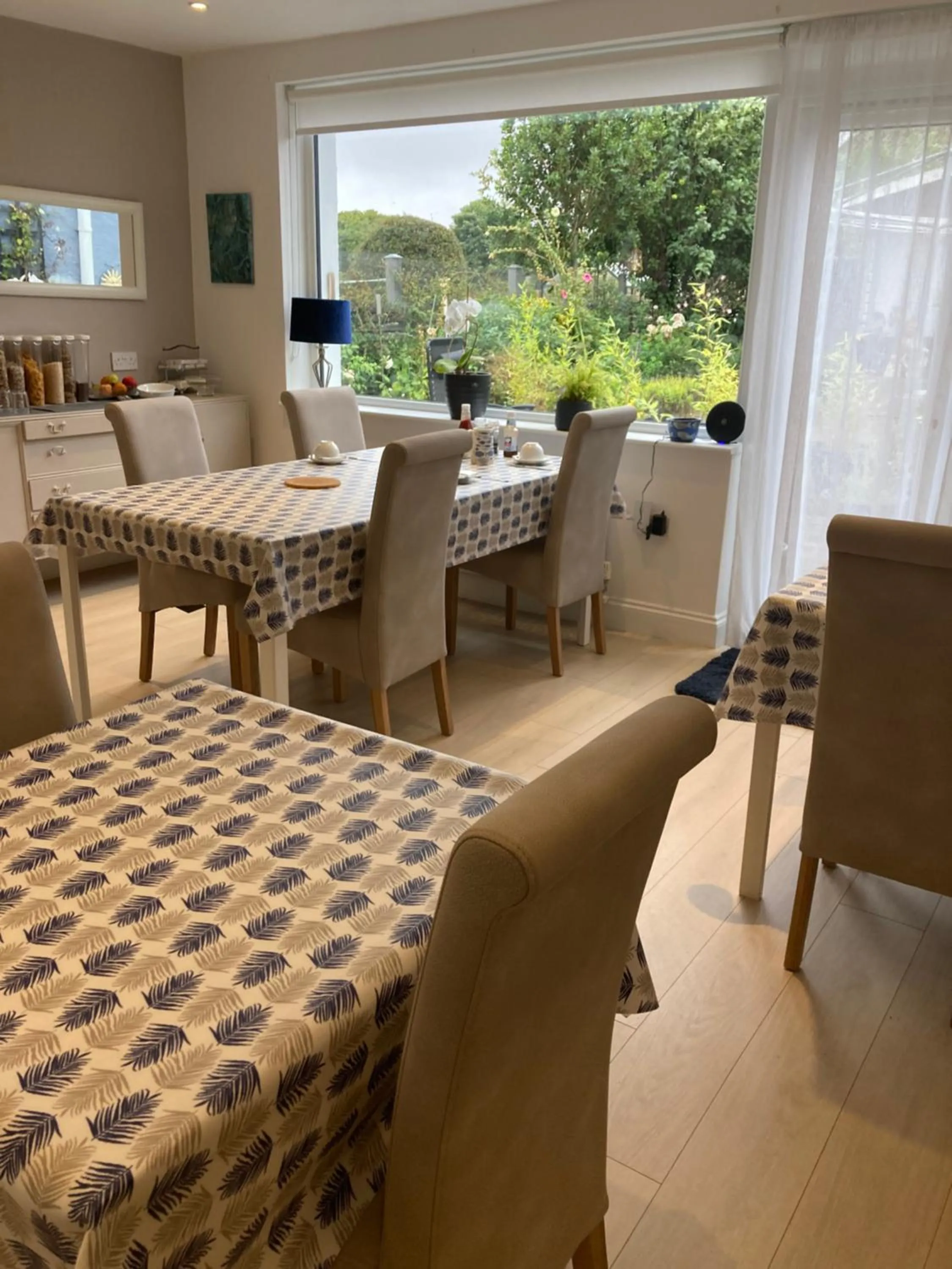 Dining area in Hillcrest Bed & Breakfast