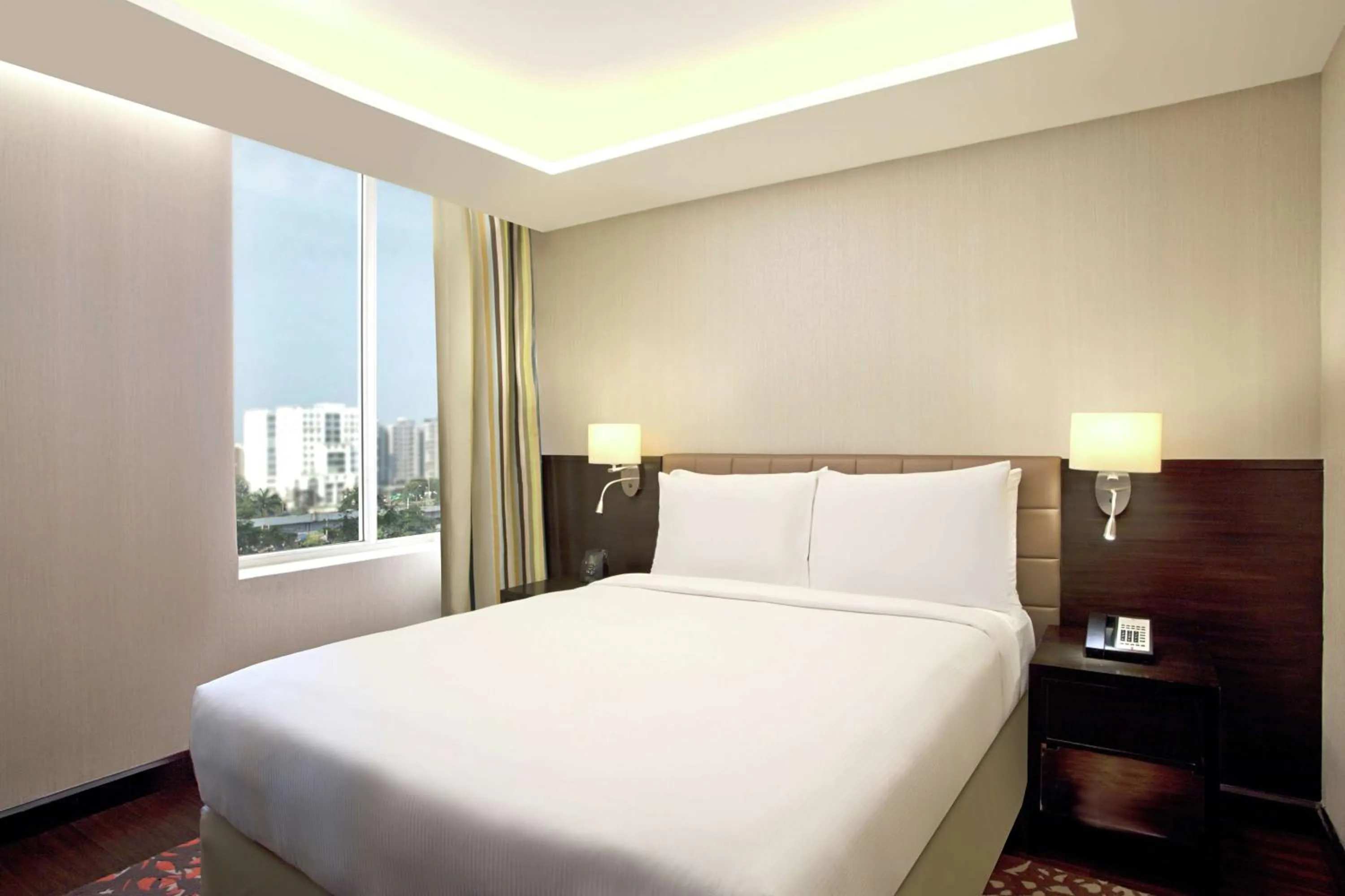 Bed in DoubleTree Suites by Hilton Bengaluru Outer Ring Road