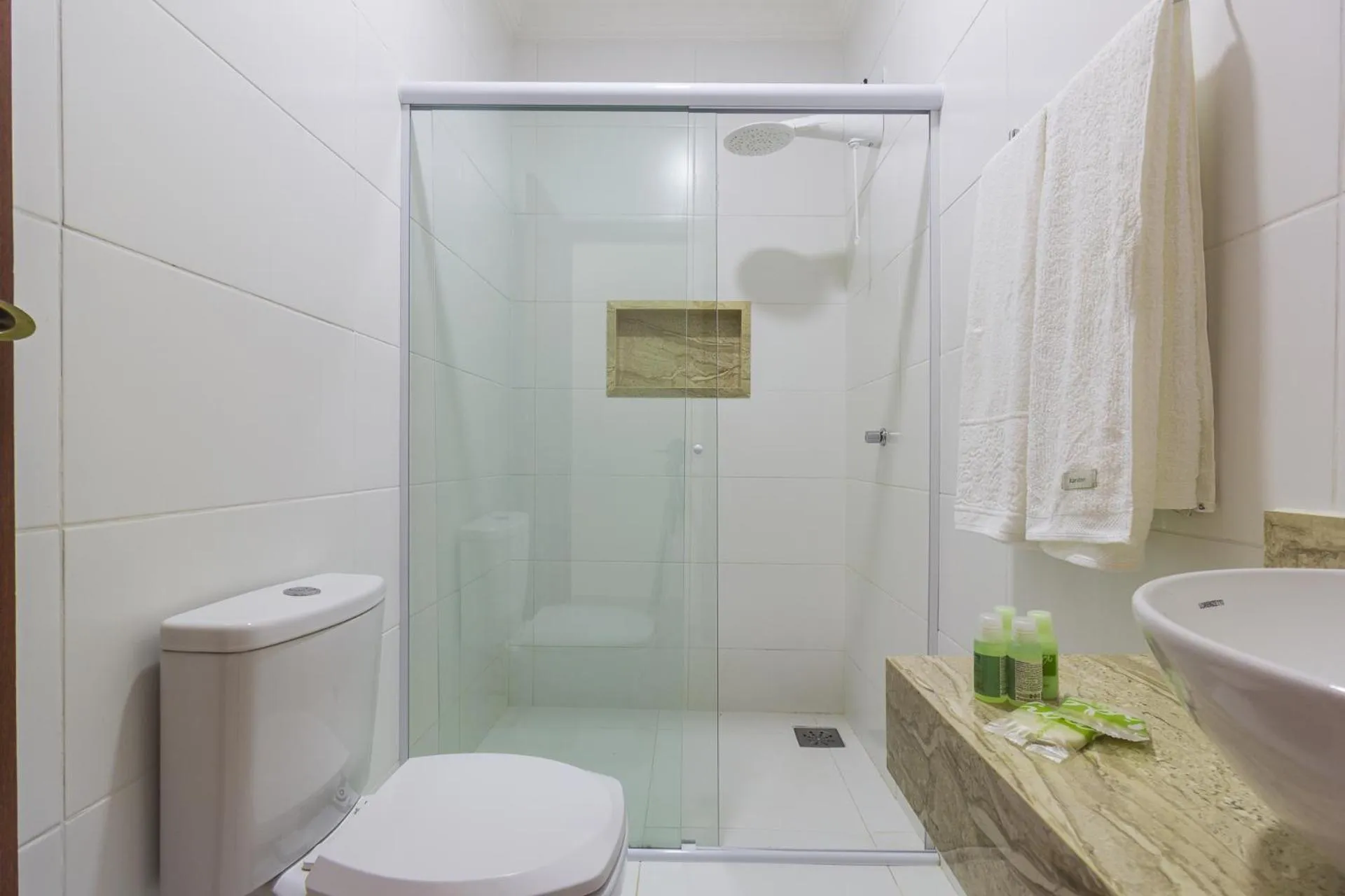 Bathroom in Pousada Recanto de Paraty