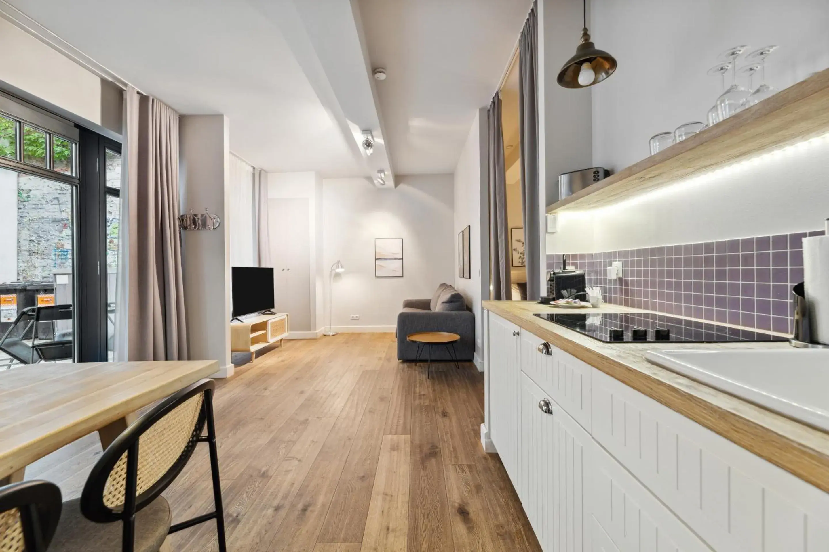 One-Bedroom Suite in Limehome Berlin Prenzlauer Allee - Digital Access One-Bedroom Suite in Limehome Berlin Prenzlauer Allee - Digital Access