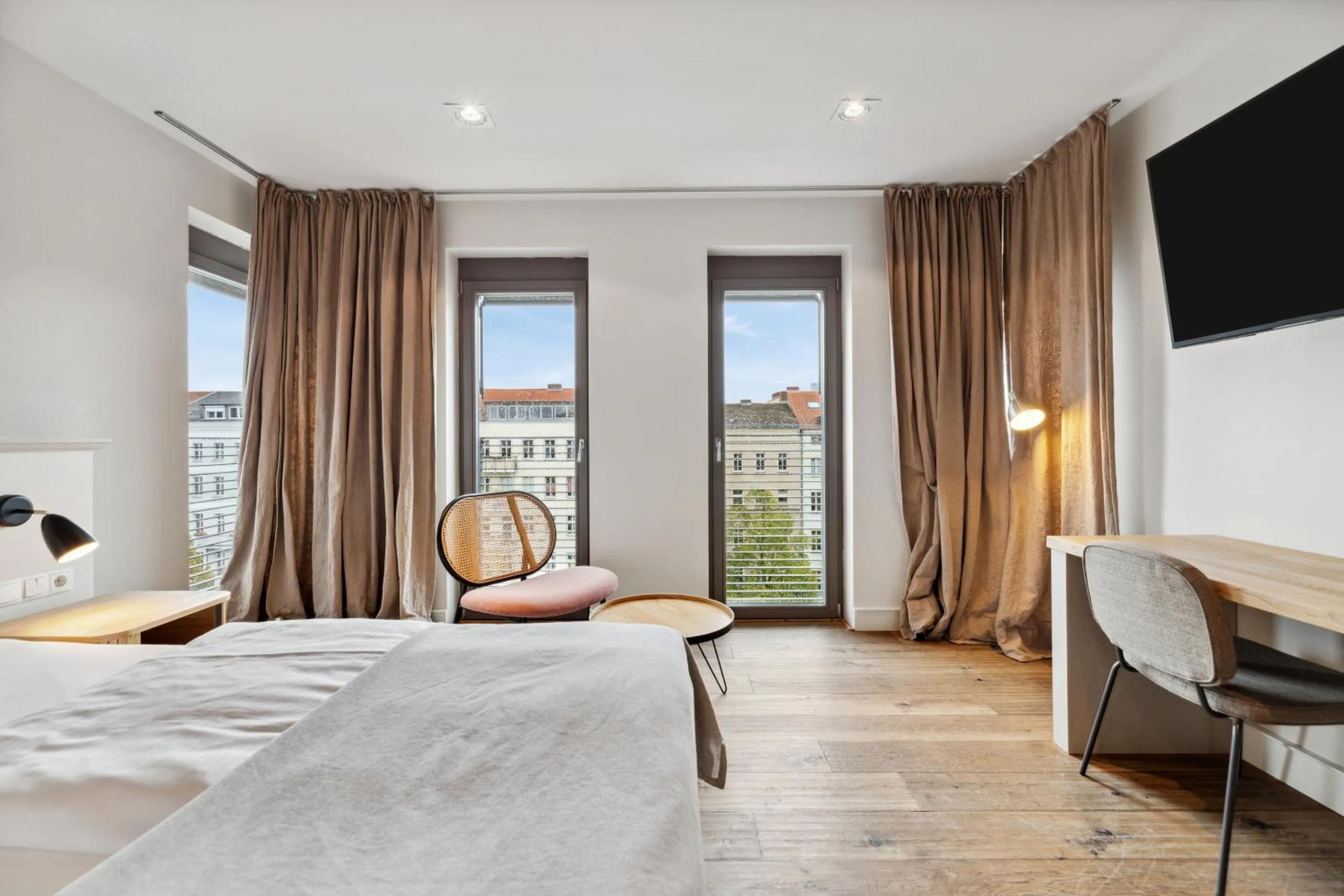 Bed in Limehome Berlin Prenzlauer Allee - Digital Access