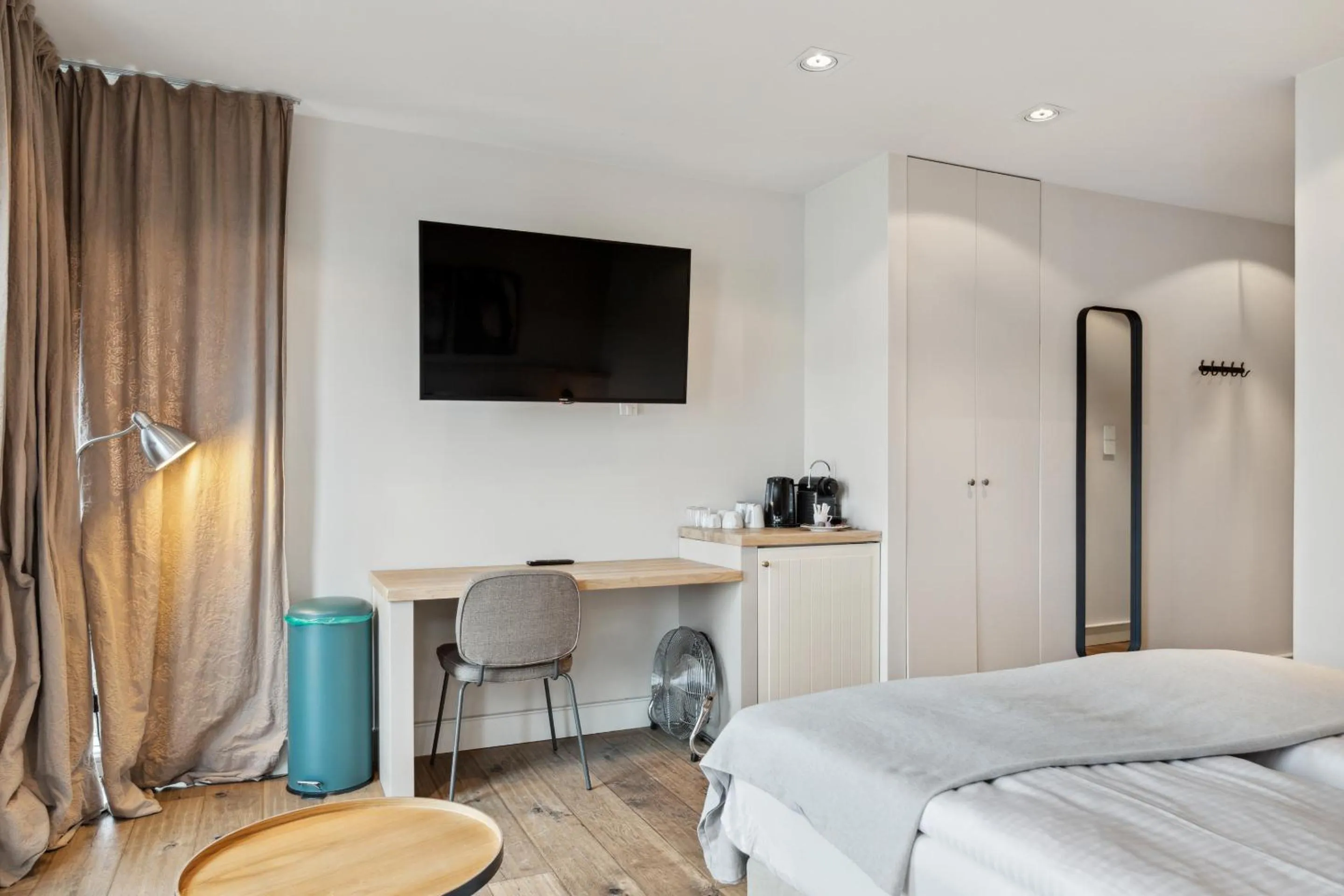 Bed in Limehome Berlin Prenzlauer Allee - Digital Access