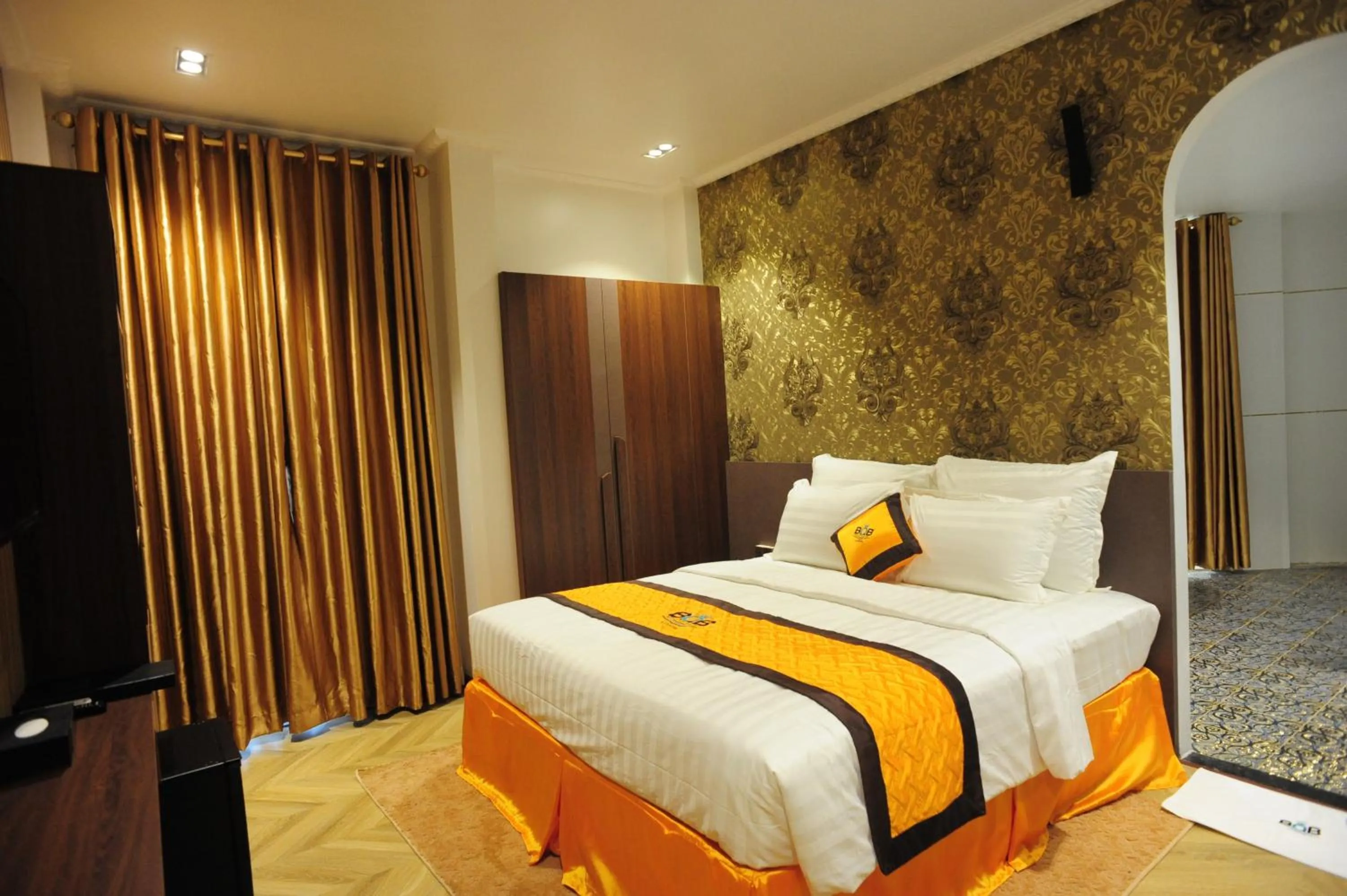 Bedroom, Bed in B.O.B Hotel