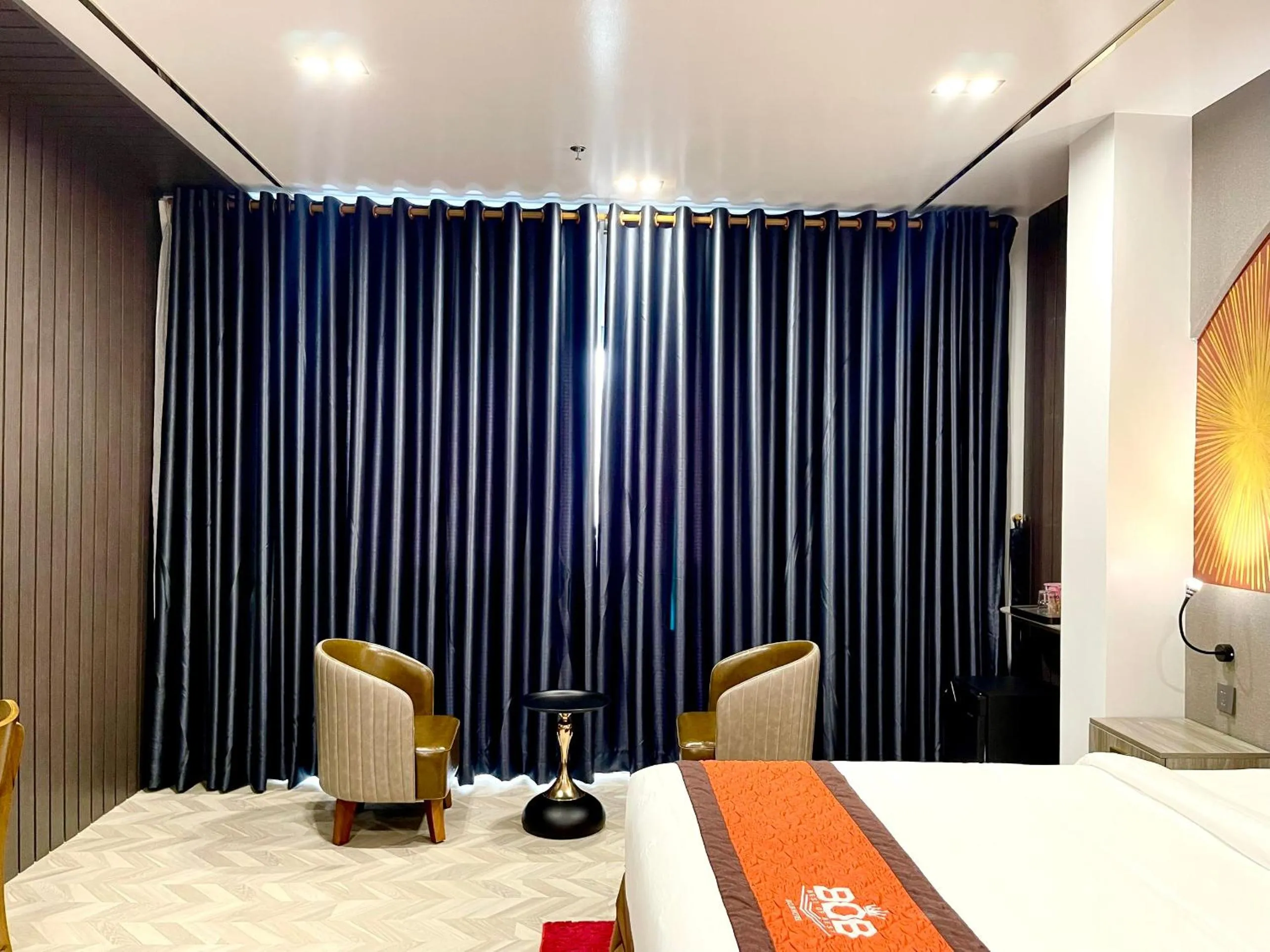 Bedroom, Bed in B.O.B Hotel