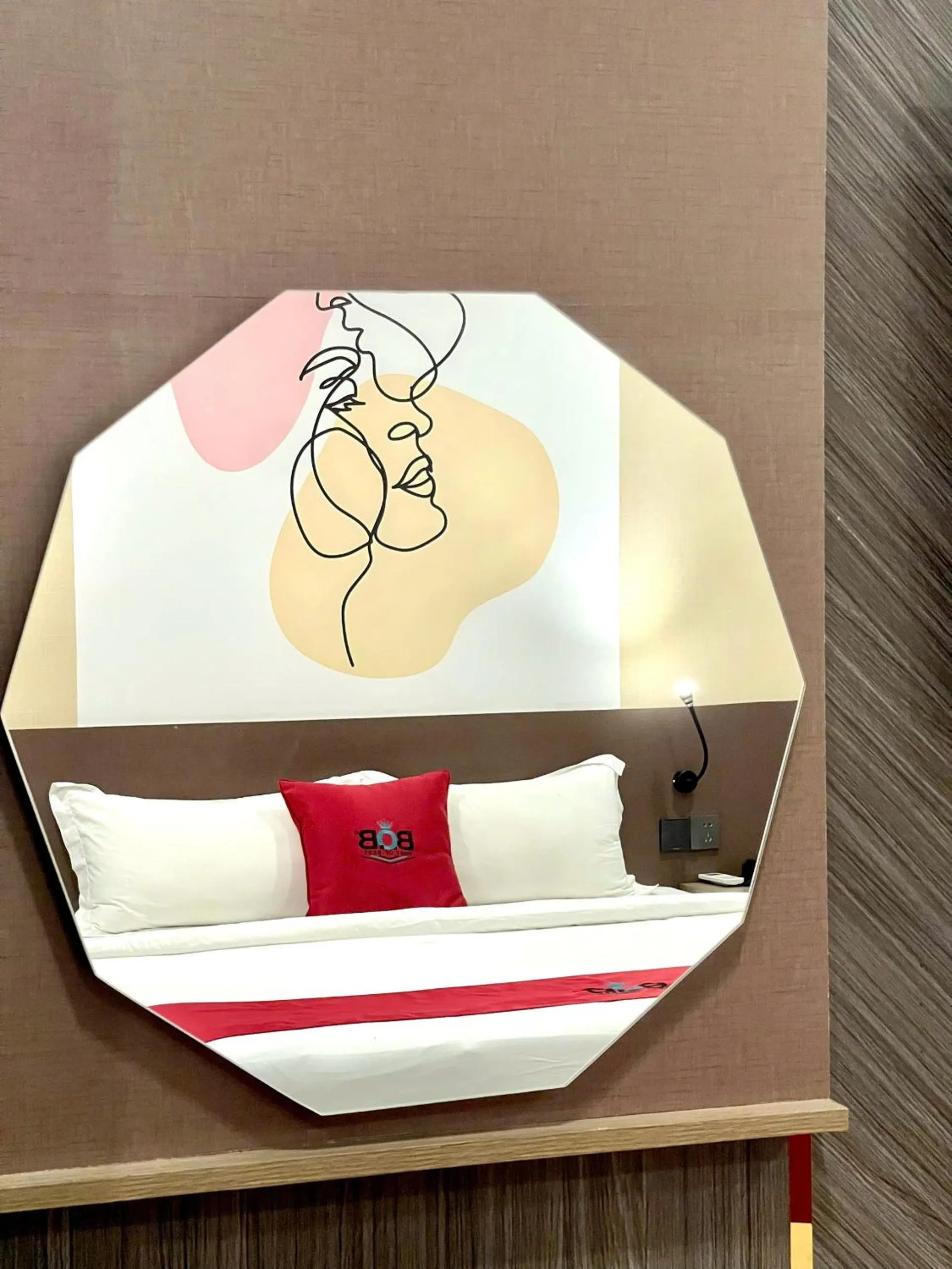 Bedroom, Bed in B.O.B Hotel