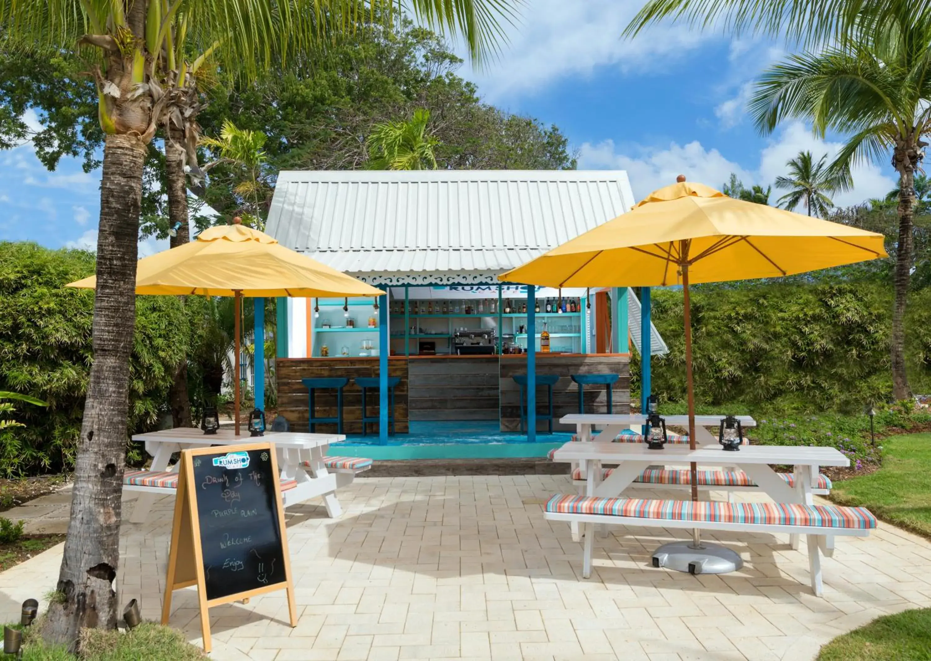 Restaurant/places to eat in Sea Breeze Beach House All Inclusive by Ocean Hotels Restaurant/places to eat in Sea Breeze Beach House All Inclusive by Ocean Hotels