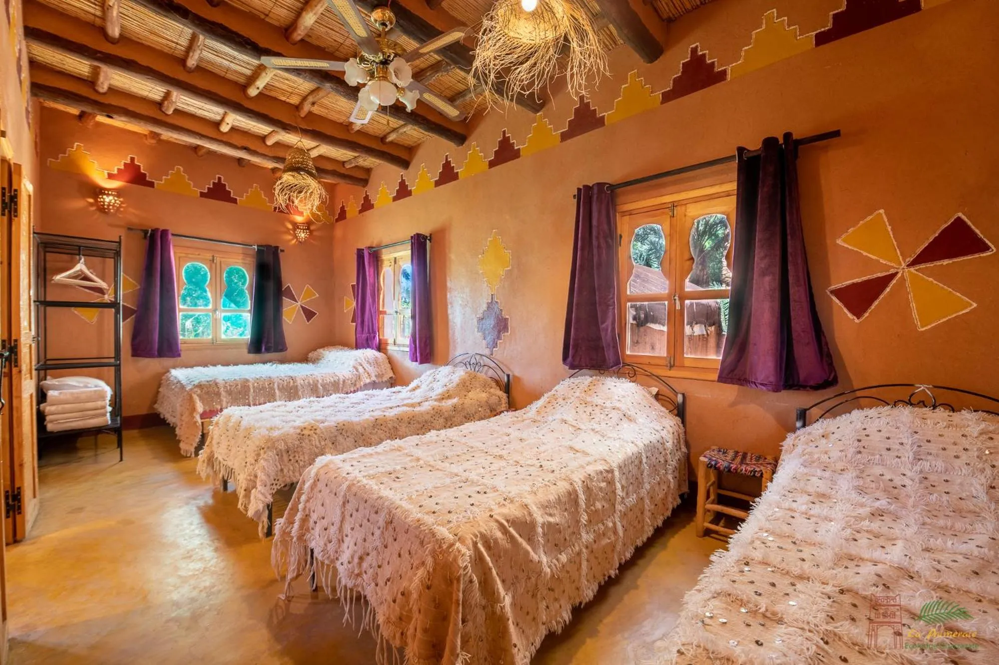 Photo of the whole room, Bed in Ecolodge La Palmeraie