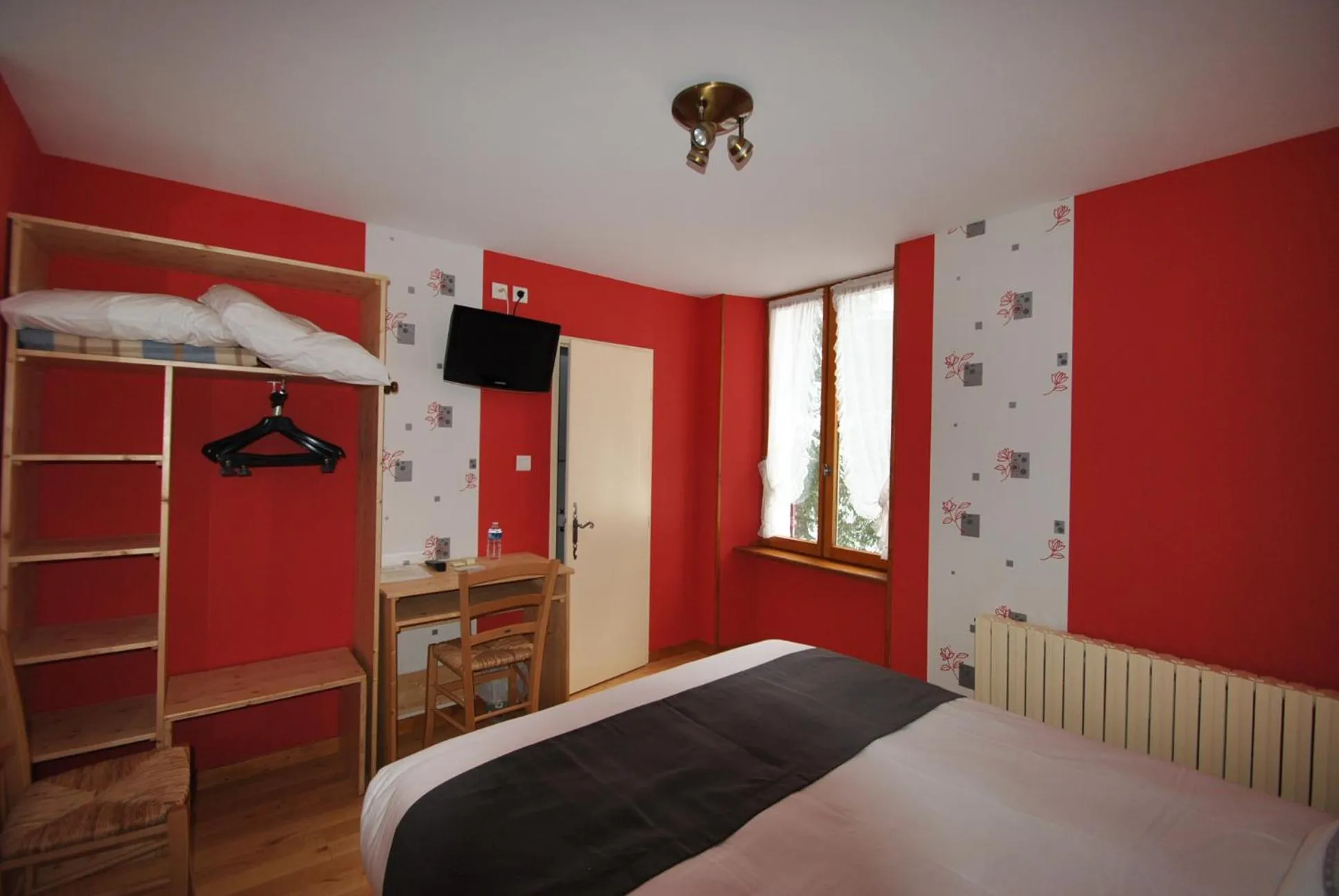 Bed in Auberge du Hérisson