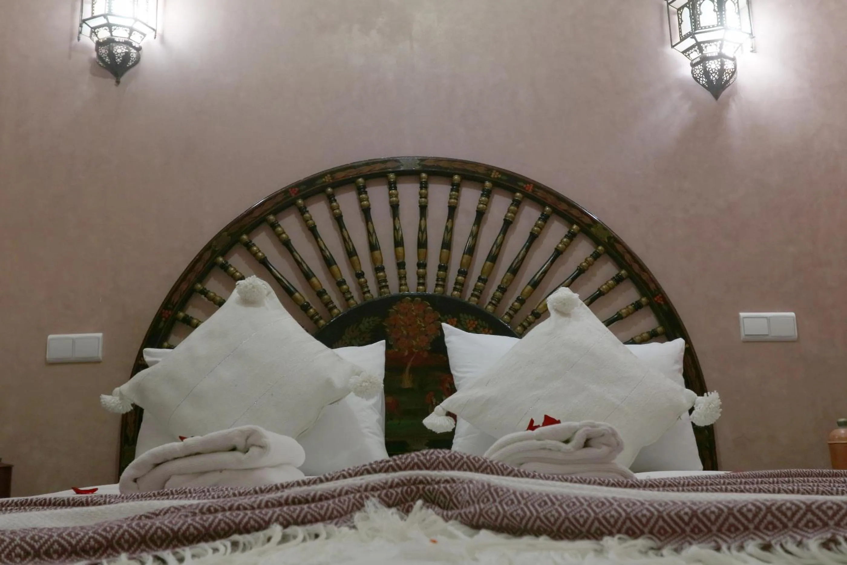 Bed in Riad Elite