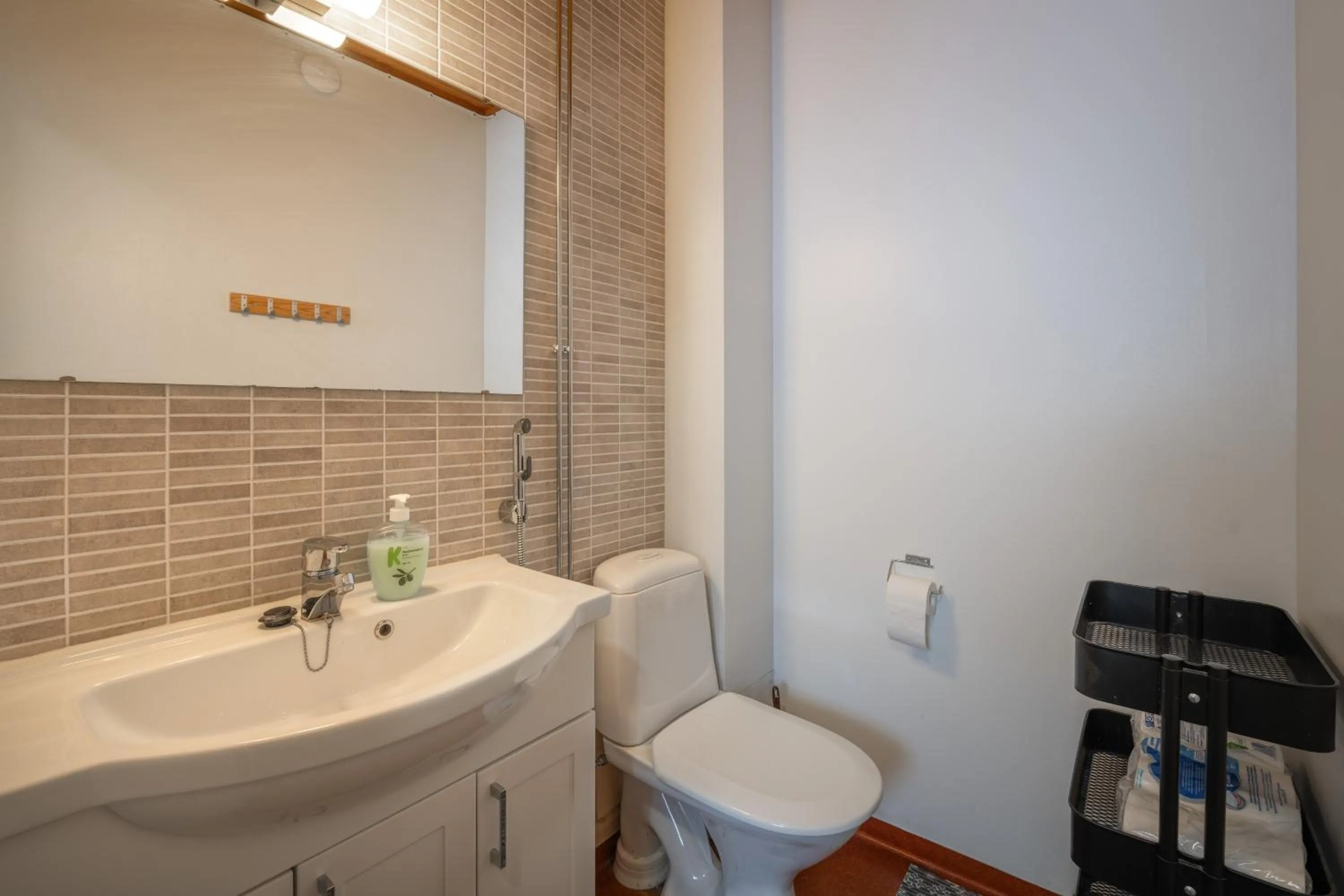 Toilet in Kuukkeli Apartments Saarisatu ja Urupää