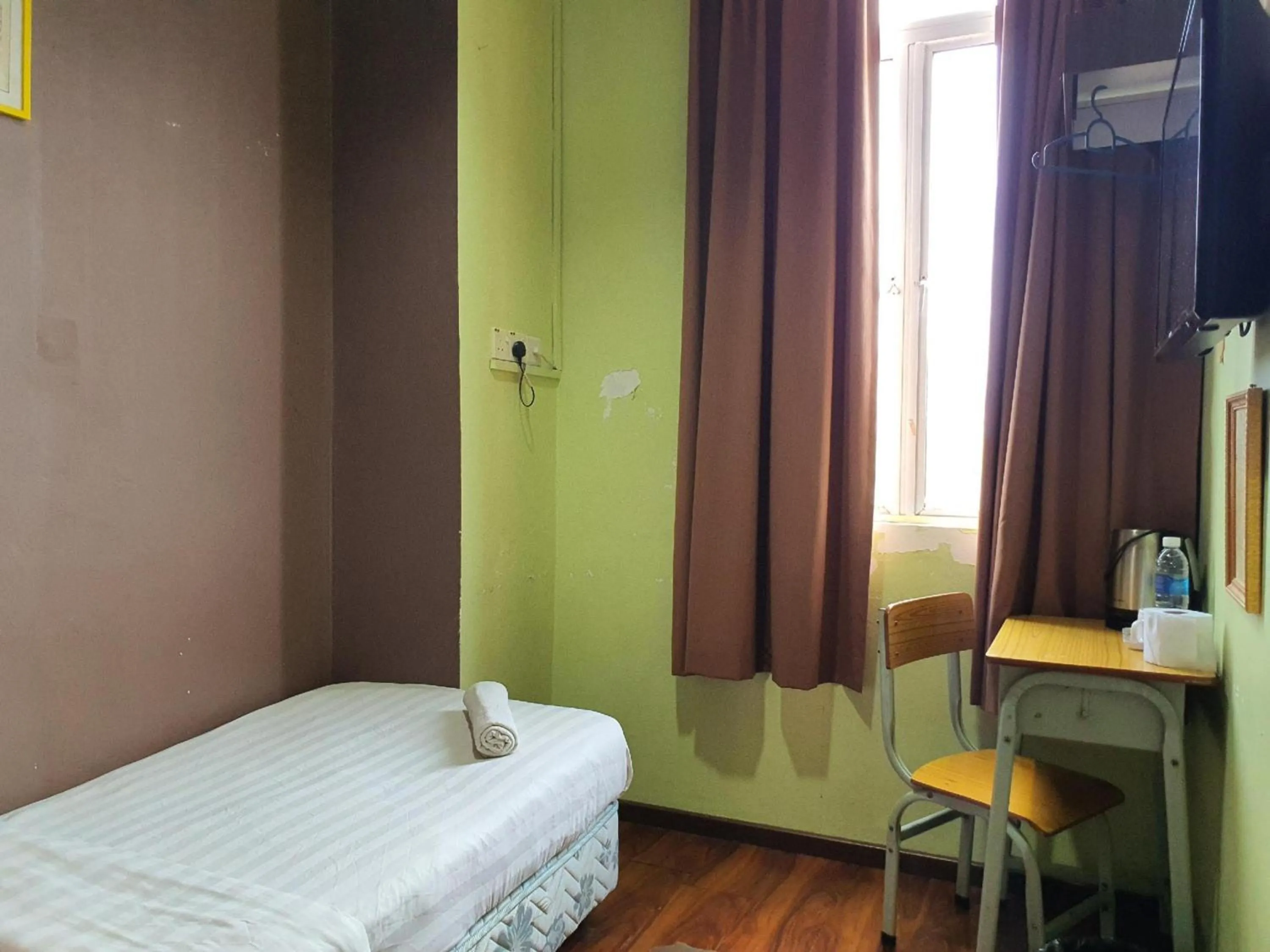 Photo of the whole room, Bed in Hotel O Melody 88 Inn