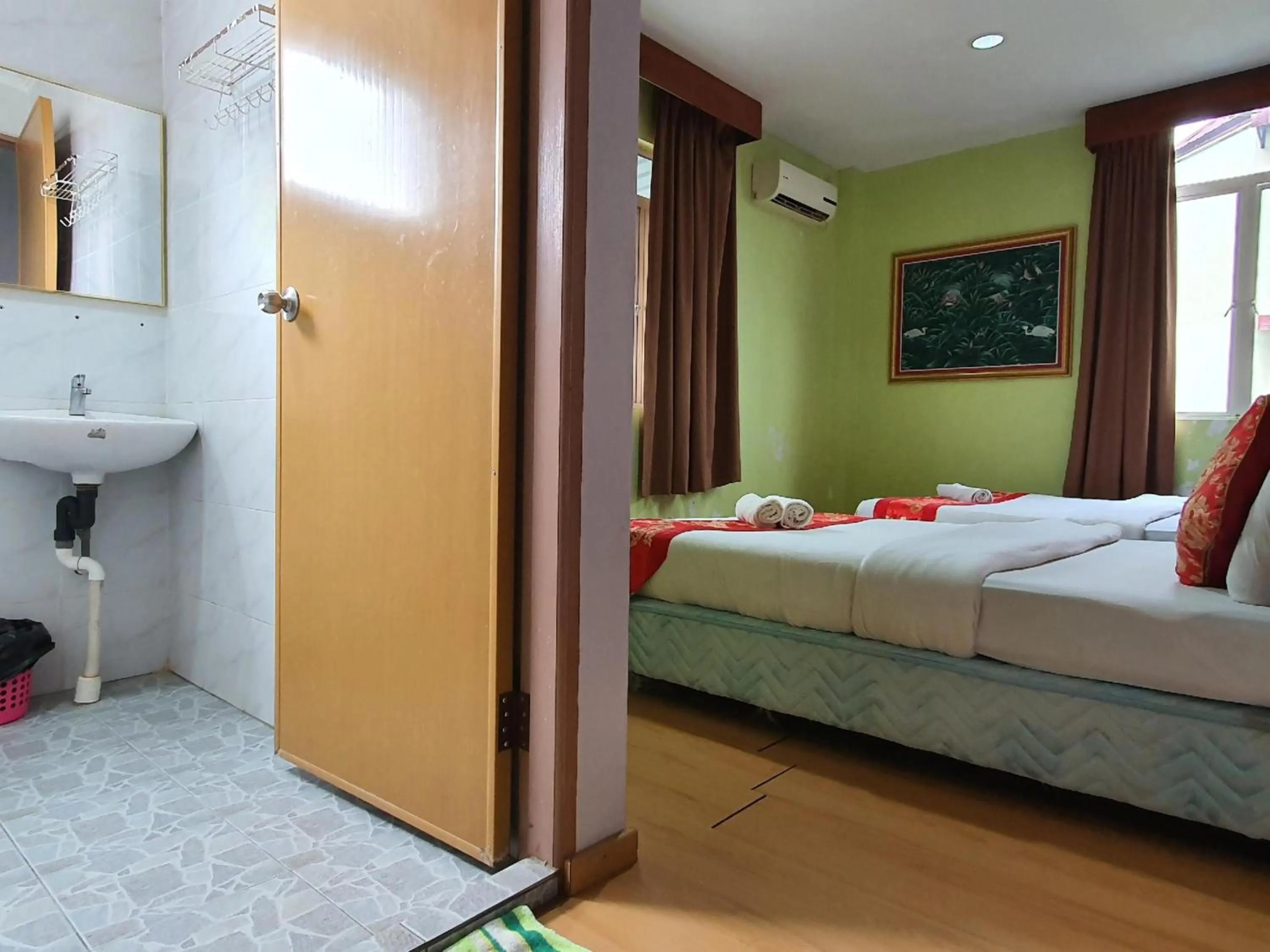 Photo of the whole room, Bed in Hotel O Melody 88 Inn