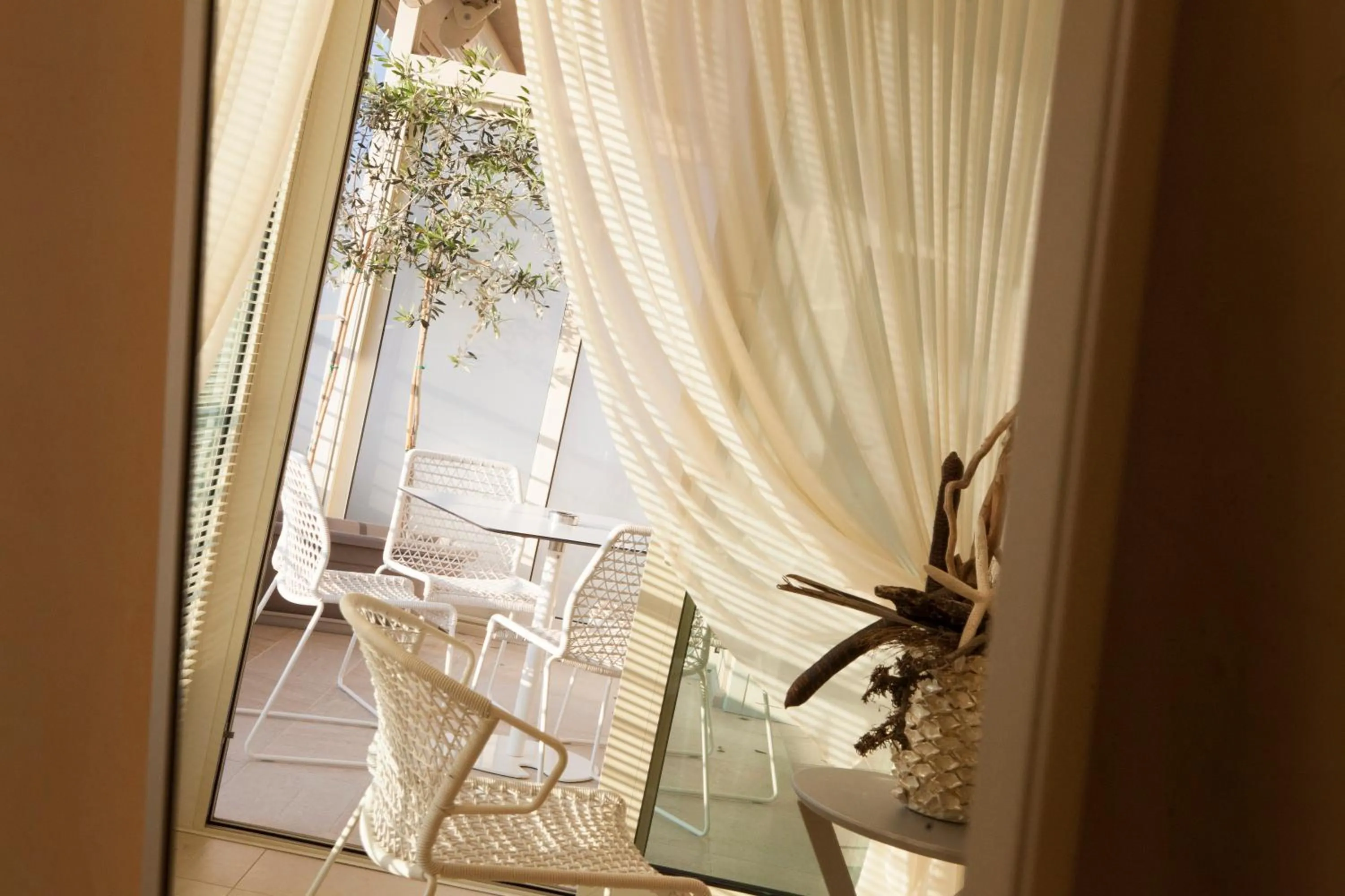 Photo of the whole room in Suite & Spa Mirabel