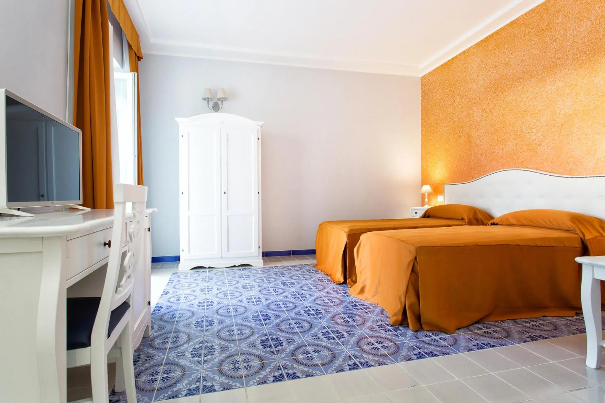 Bed in Odysseus Hotel