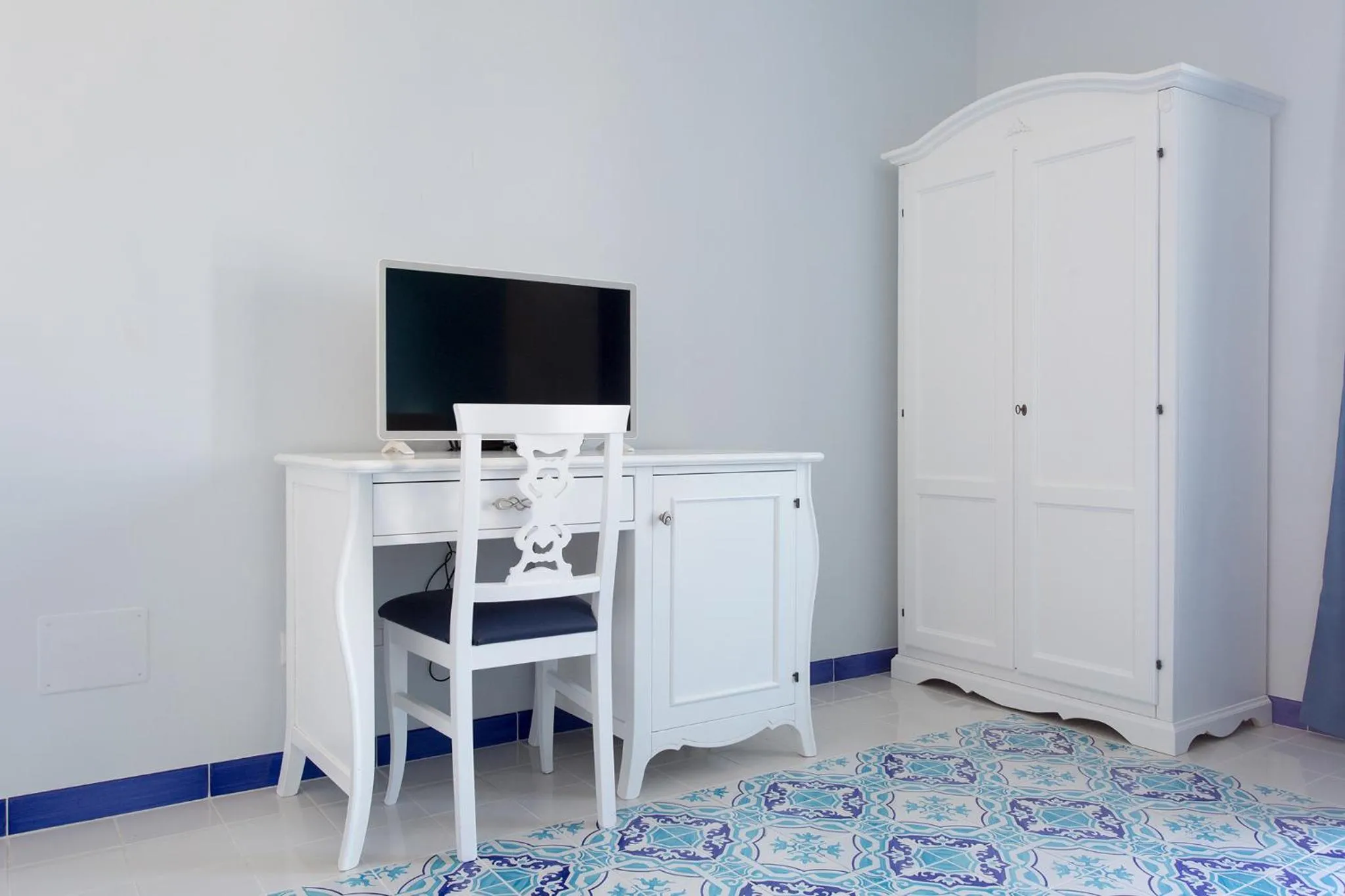 TV and multimedia in Odysseus Hotel