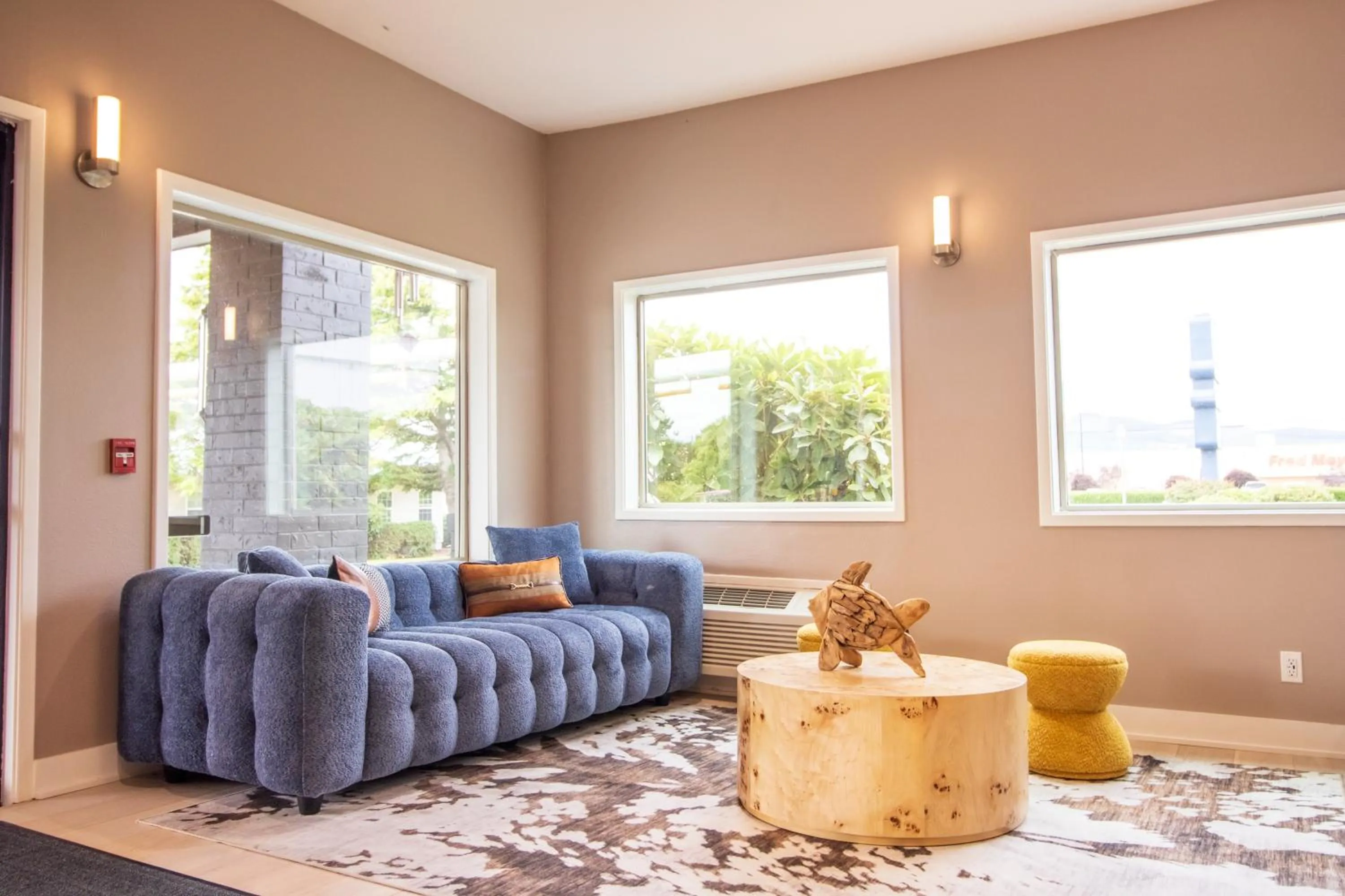 Lobby or reception in The Tillamook Inn