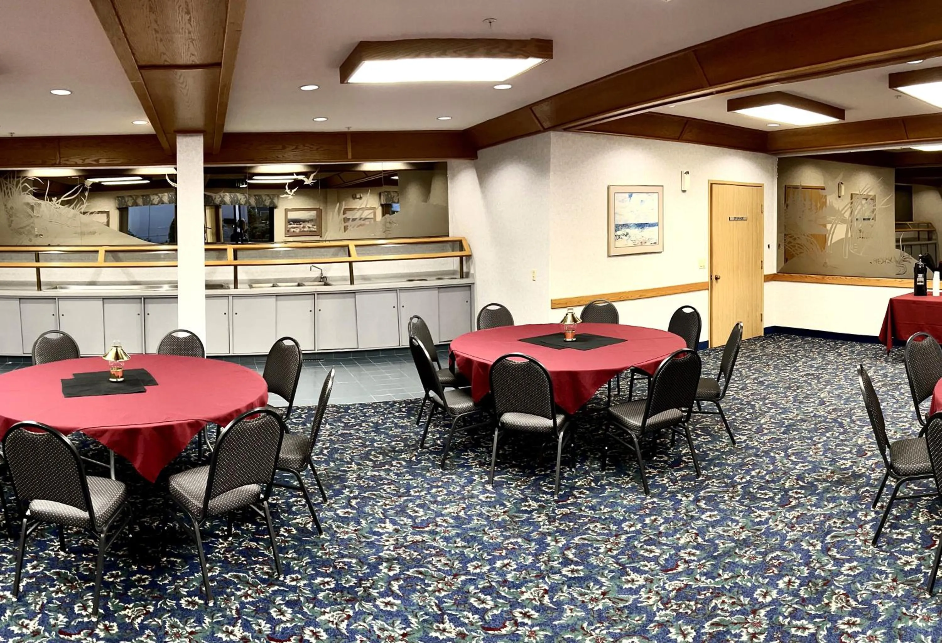 Meeting/conference room in The Tillamook Inn