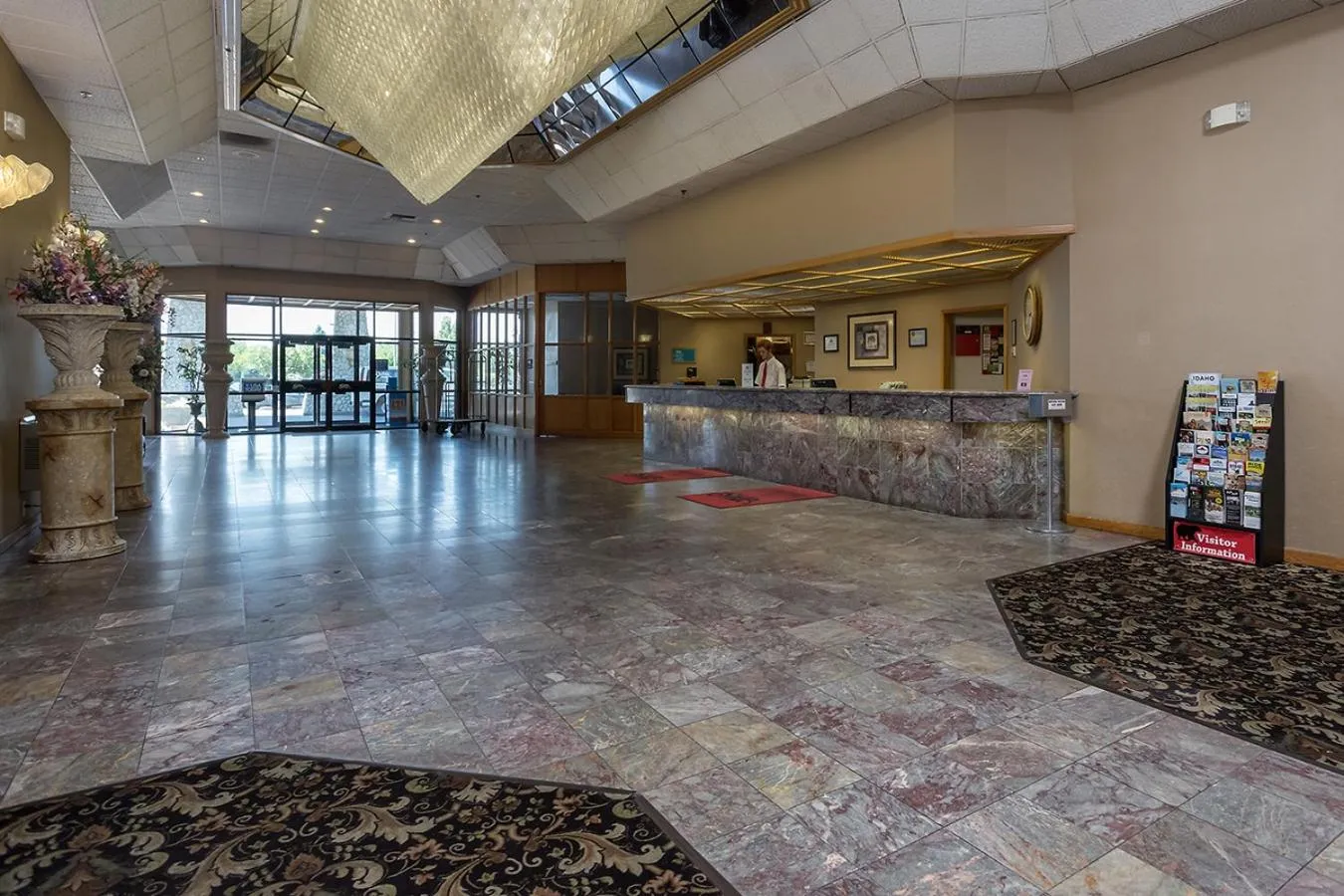 Lobby or reception in Shilo Inn Suites - Idaho Falls
