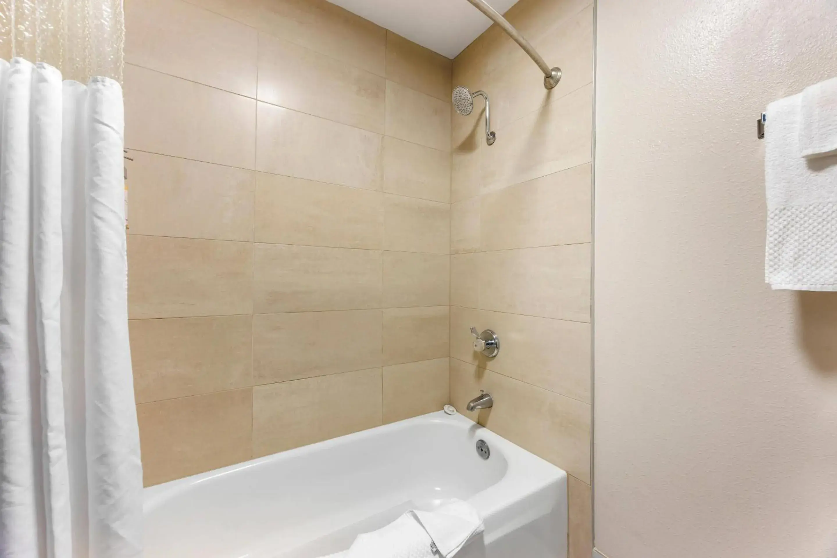 Bedroom in Columbia River Hotel and Conference Center, an Ascend Collection Hotel Bedroom in Columbia River Hotel and Conference Center, an Ascend Collection Hotel