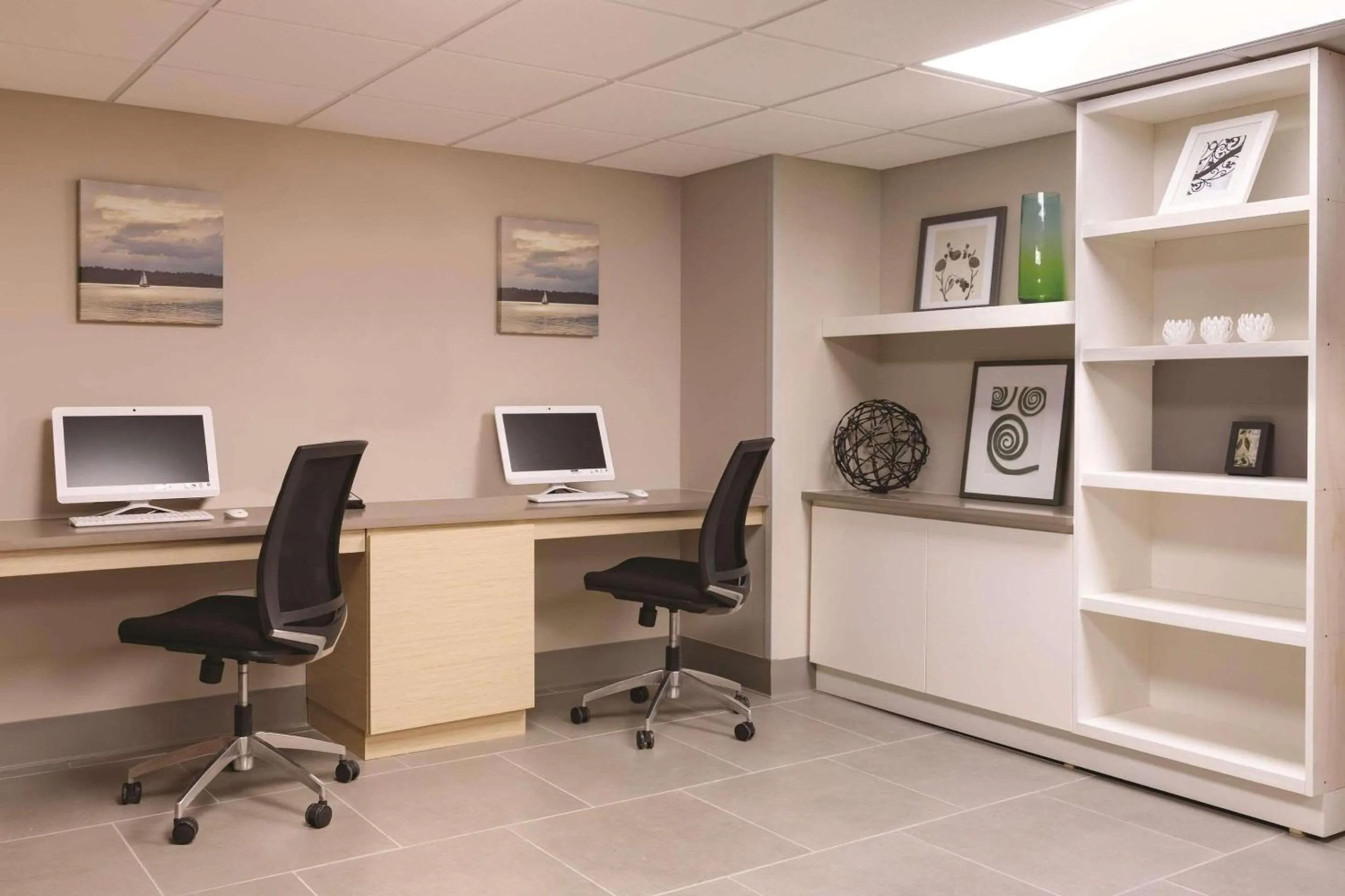 Business facilities in Country Inn & Suites by Radisson, Macon West, GA