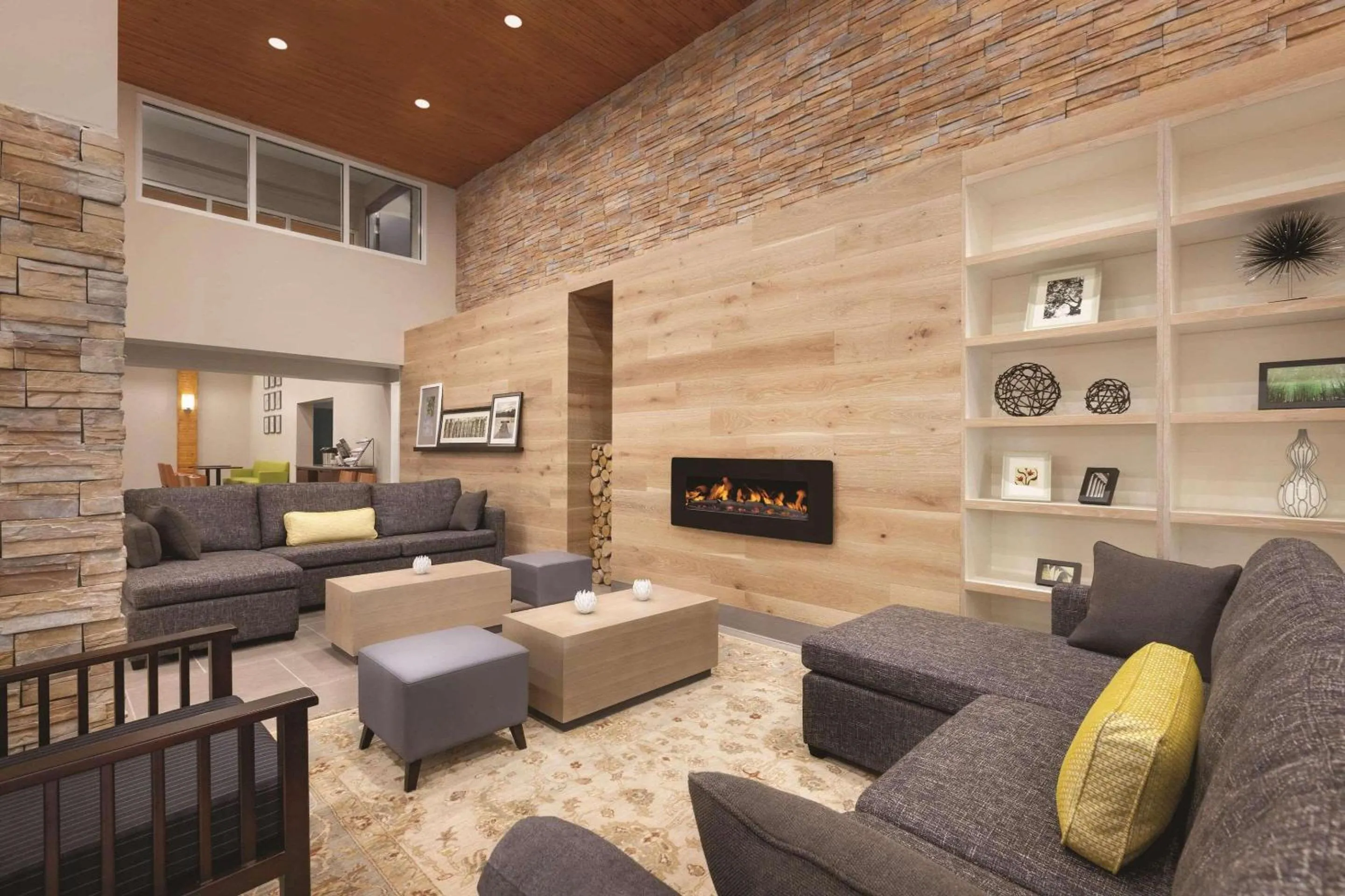 Lobby or reception in Country Inn & Suites by Radisson, Macon West, GA